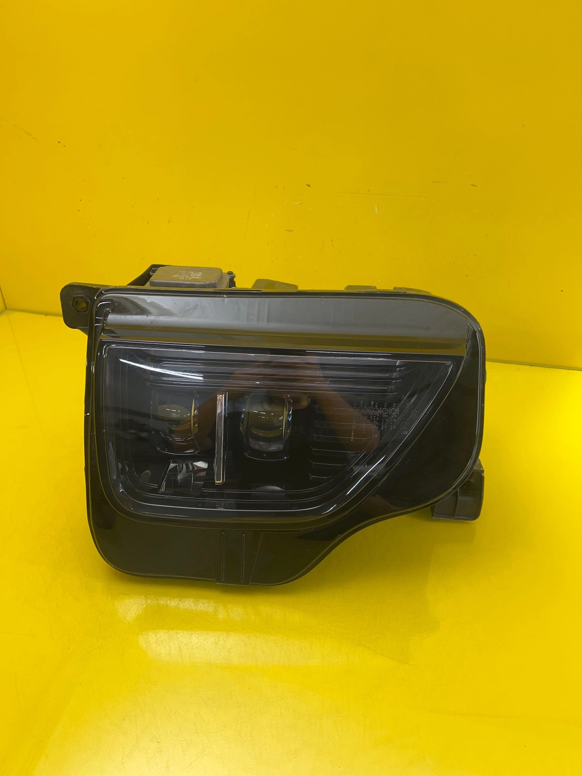 Reflektor Lampa Prawa Hongqi E-HS9 Full Led 3711105-QR02-A Autolamps Reflektor Lampa Prawa Hongqi E-HS9 Full Led 3711105-QR02-A