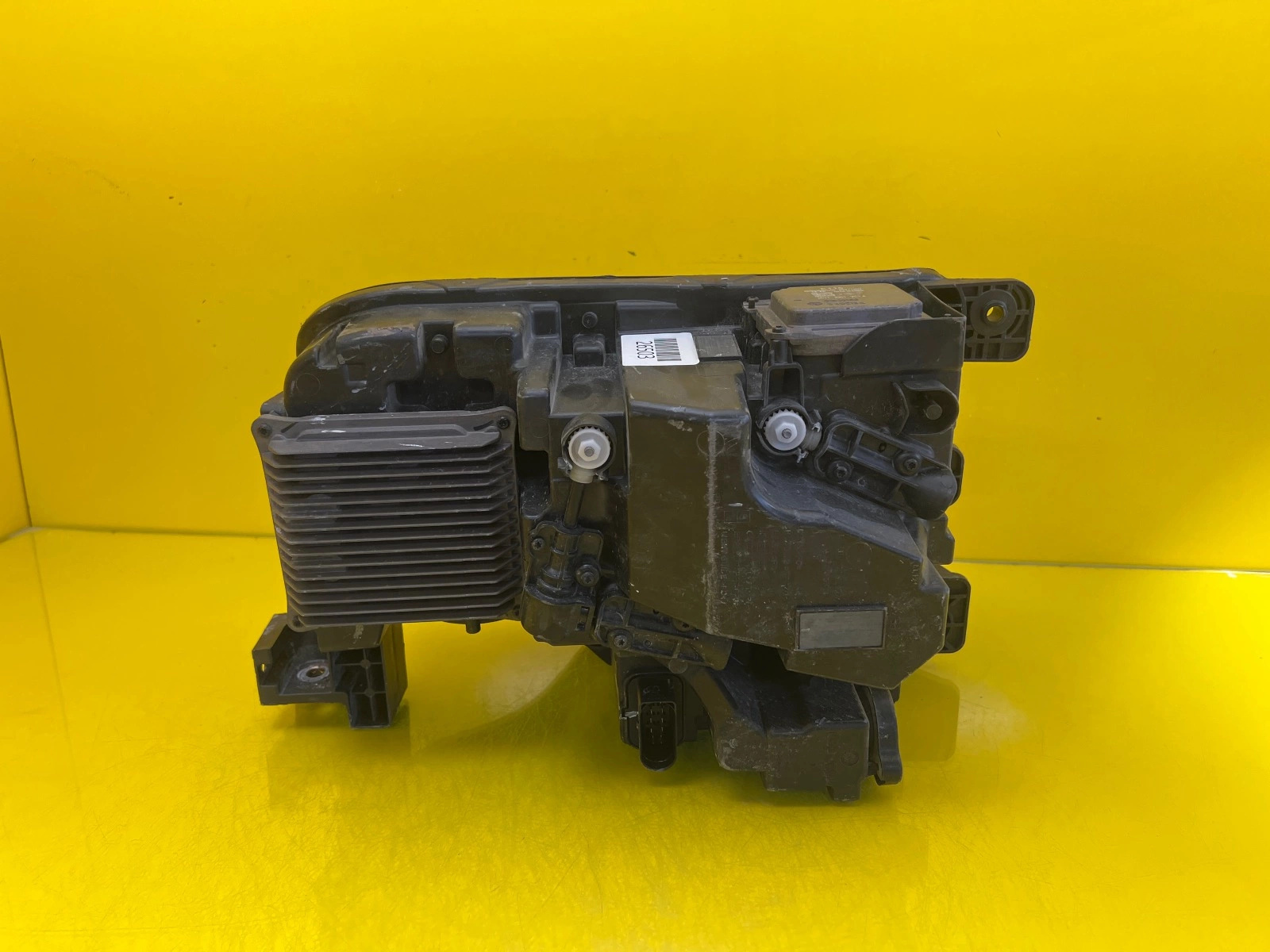 Reflektor Lampa Prawa Hongqi E-HS9 Full Led 3711105-QR02-A Autolamps 3 Reflektor Lampa Prawa Hongqi E-HS9 Full Led 3711105-QR02-A