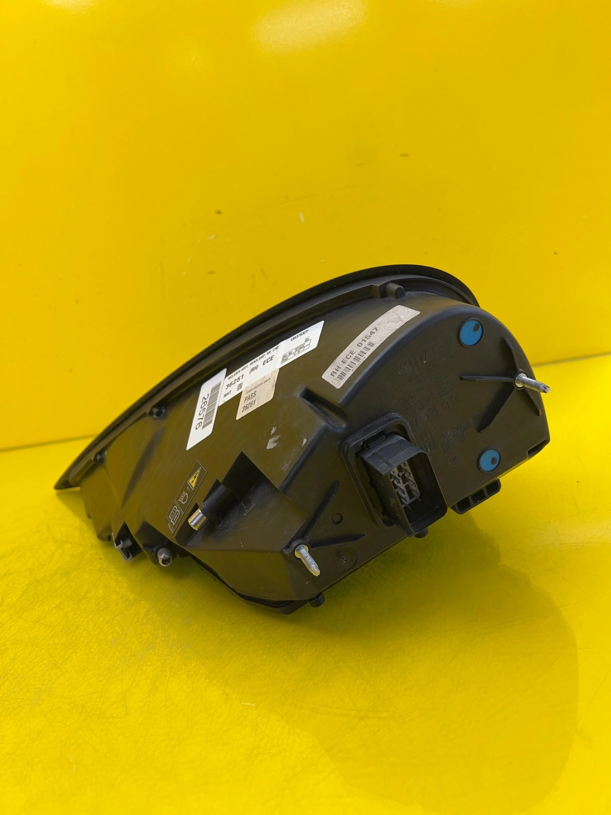 Reflektor Lampa Prawa McLaren 600LT Full Led 13A3753CP Autolamps 4 Reflektor Lampa Prawa McLaren 600LT Full Led 13A3753CP