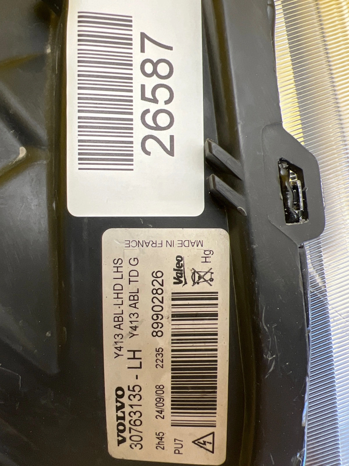 Reflektor Lampa Lewa Volvo S60 V60 XC60 10-13 Bi-Xenon 30763135 Autolamps 2 Reflektor Lampa Lewa Volvo S60 V60 XC60 10-13 Bi-Xenon 30763135