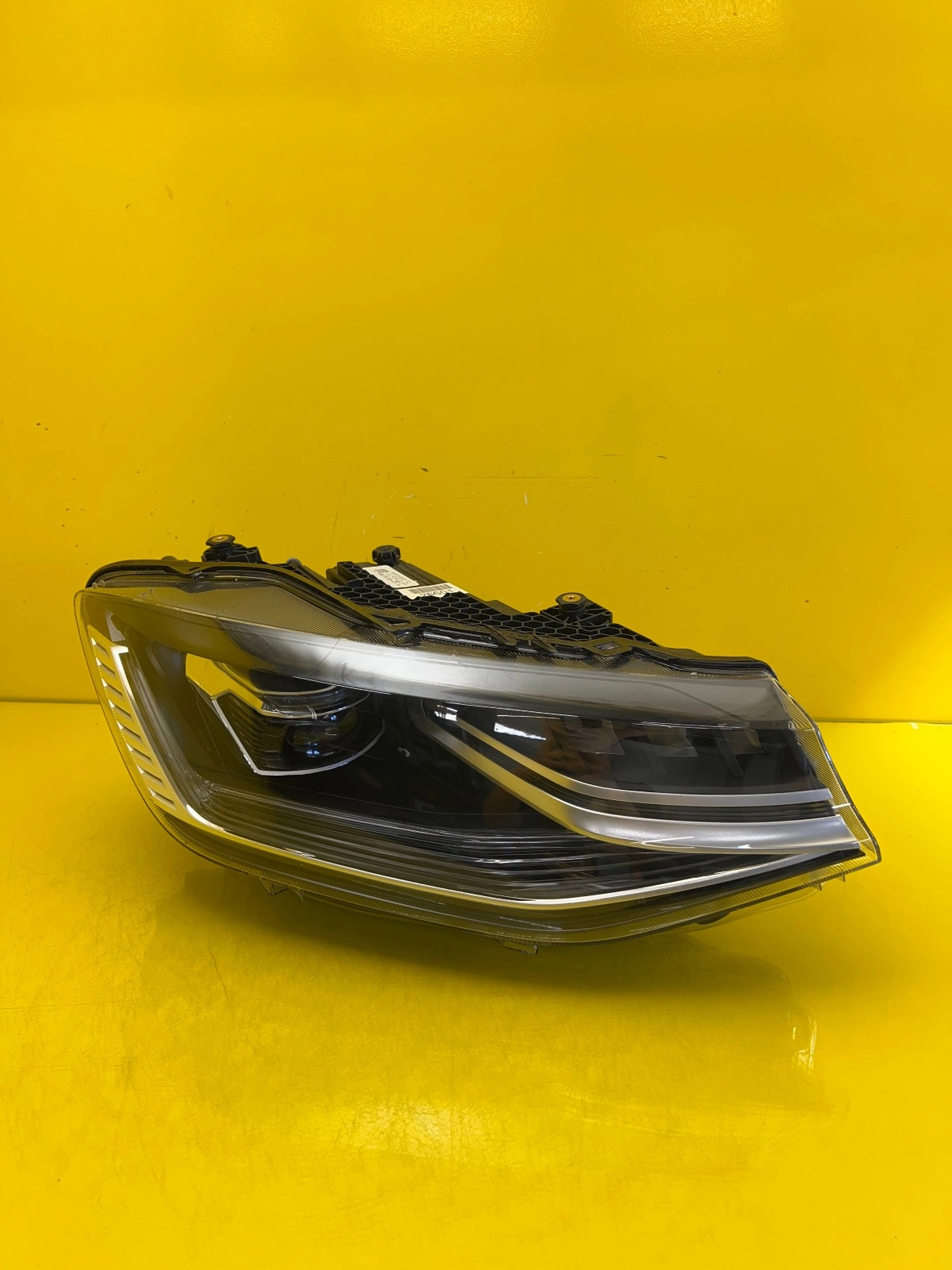 Reflektor Lampa Prawa Przednia VW Caddy 4 IV 2K8 20- Full Led 2K8941036R Autolamps Reflektor Lampa Prawa Przednia VW Caddy 4 IV 2K8 20- Full Led 2K8941036R