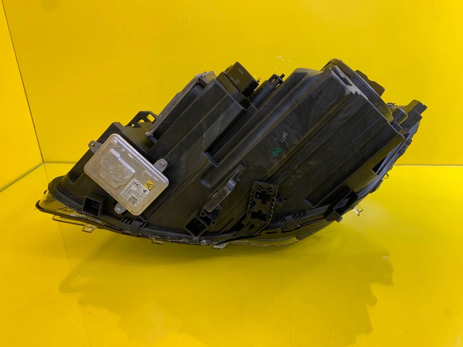 Reflektor Lampa Prawa Mercedes CLA W117 ILS A1179069400 Orange Autolamps 4 Reflektor Lampa Prawa Mercedes CLA W117 ILS A1179069400 Orange