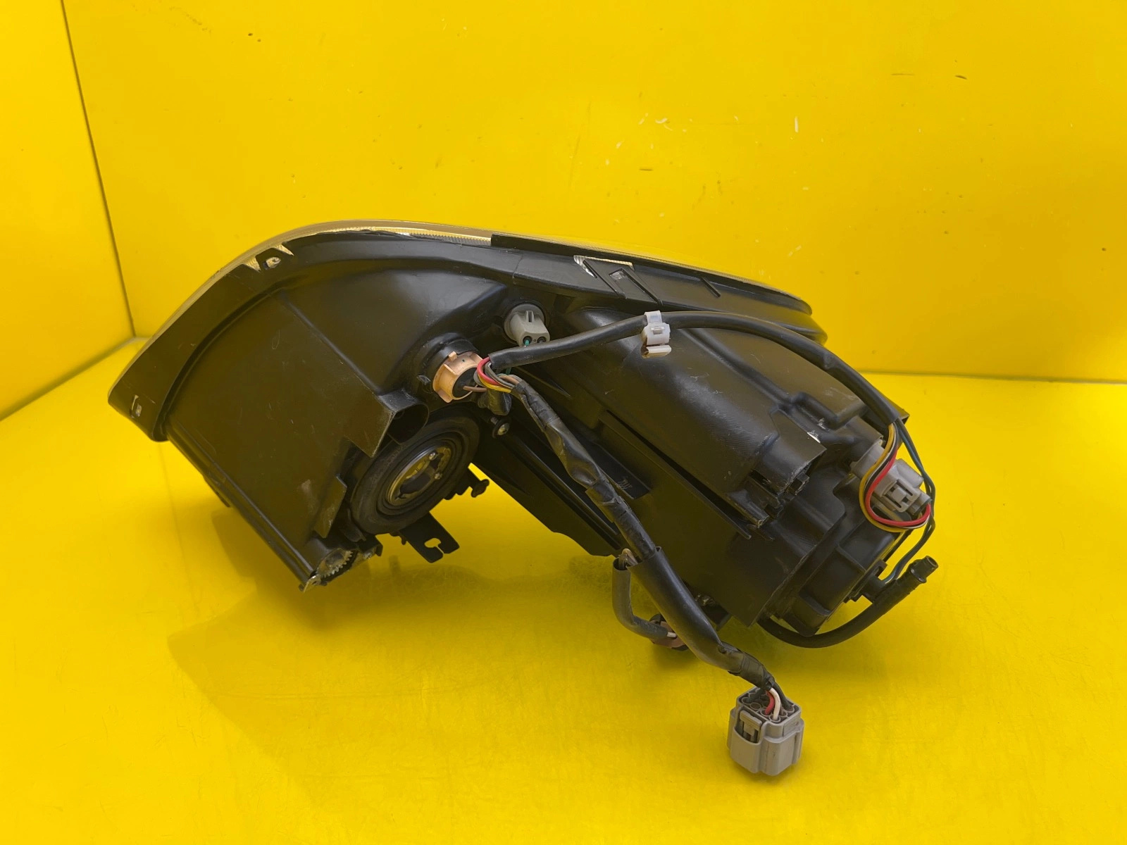 Reflektor Lampa Lewa Pzrednia Mitsubishi I-MIEV Soczewka 2009- Autolamps 4 Reflektor Lampa Lewa Pzrednia Mitsubishi I-MIEV Soczewka 2009-