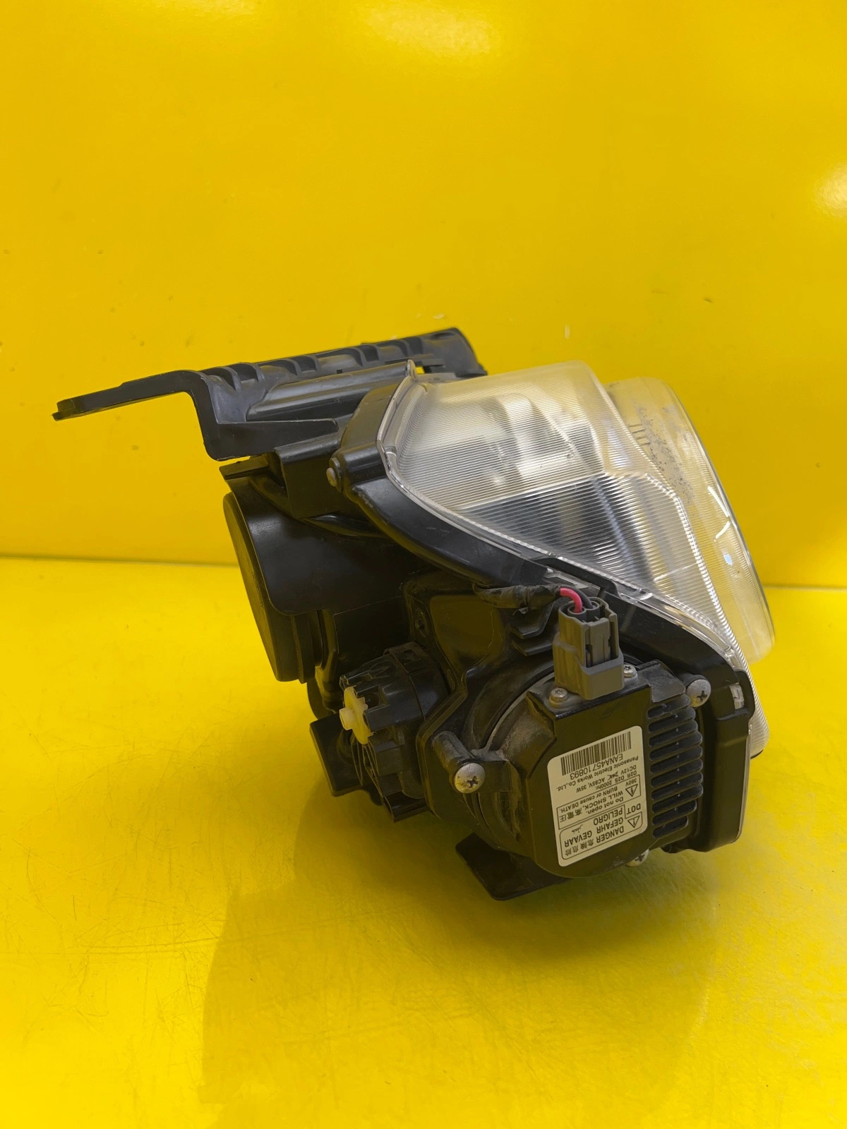 Reflektor Lampa Prawa Przednia Nissan Juke Xenon Lift 14- Autolamps 4 Reflektor Lampa Prawa Przednia Nissan Juke Xenon Lift 14-