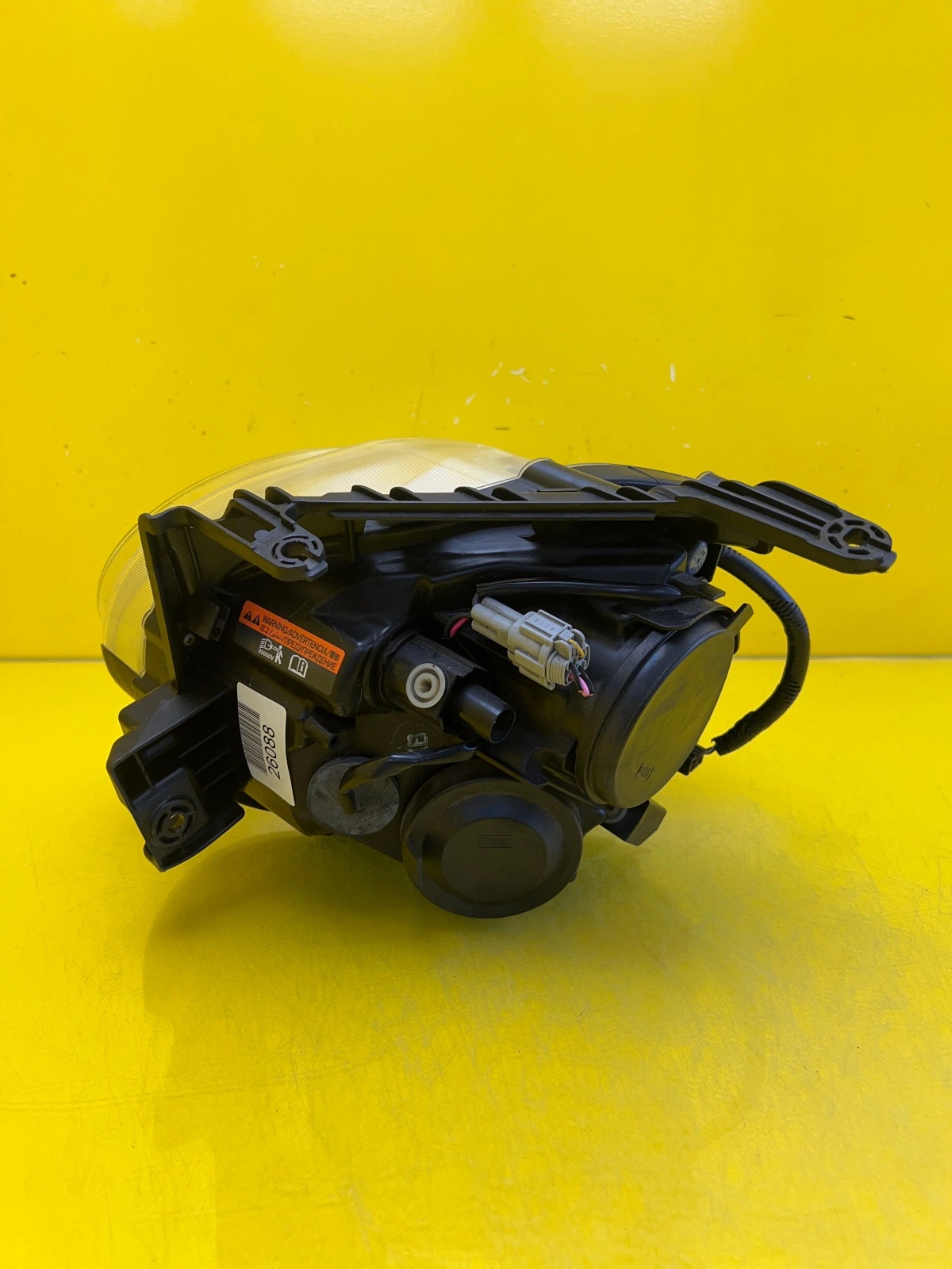 Reflektor Lampa Prawa Przednia Nissan Juke Xenon Lift 14- Autolamps 3 Reflektor Lampa Prawa Przednia Nissan Juke Xenon Lift 14-