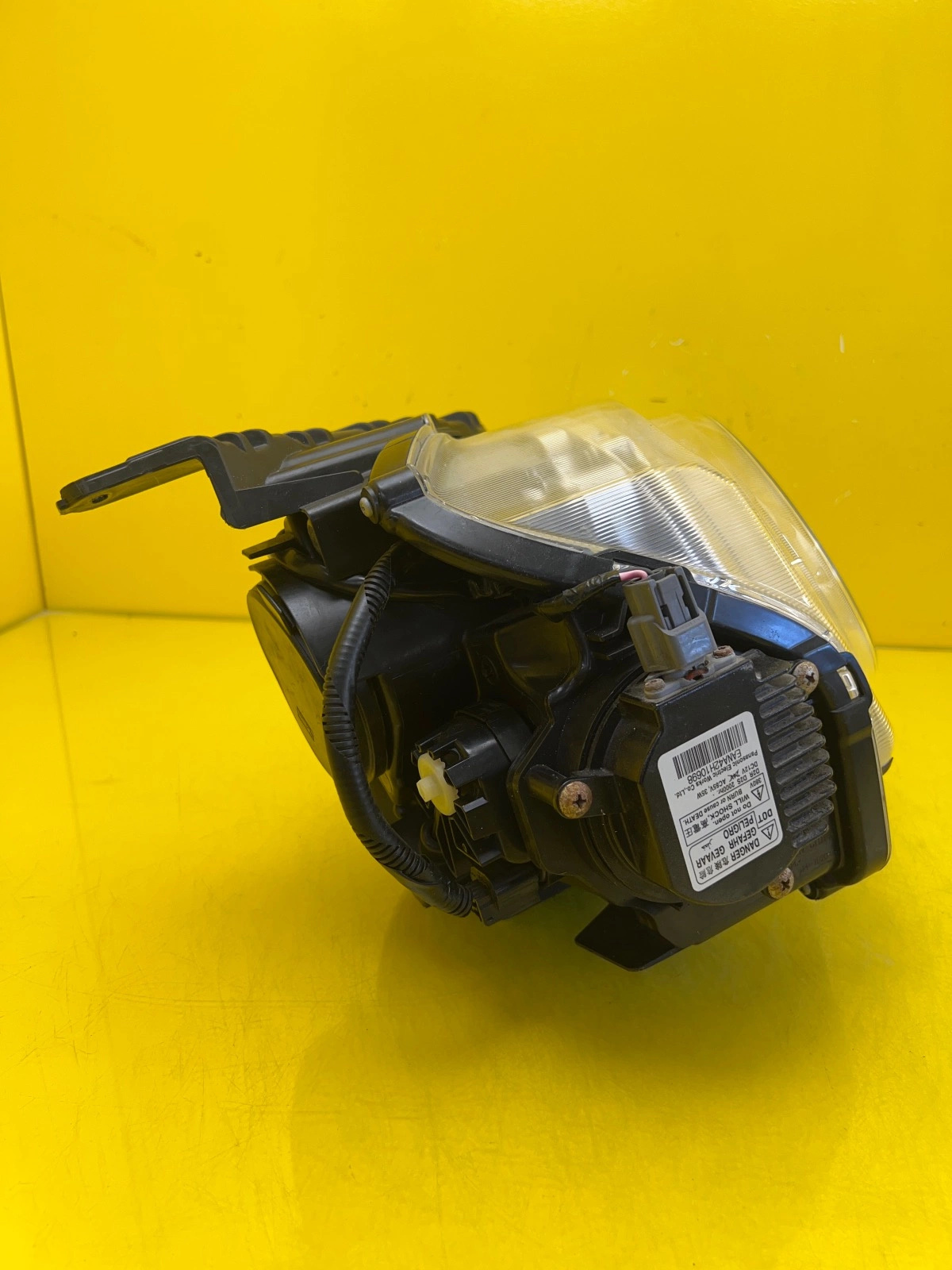 Reflektor Lampa Prawa Przednia Nissan Juke Xenon Lift 14- Autolamps 4 Reflektor Lampa Prawa Przednia Nissan Juke Xenon Lift 14-