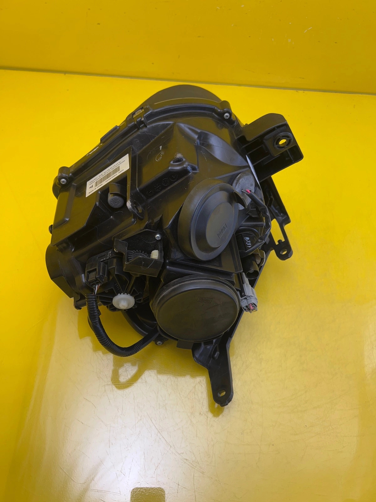 Reflektor Lampa Prawa Przednia Nissan Juke Xenon Lift 14- Autolamps 6 Reflektor Lampa Prawa Przednia Nissan Juke Xenon Lift 14-