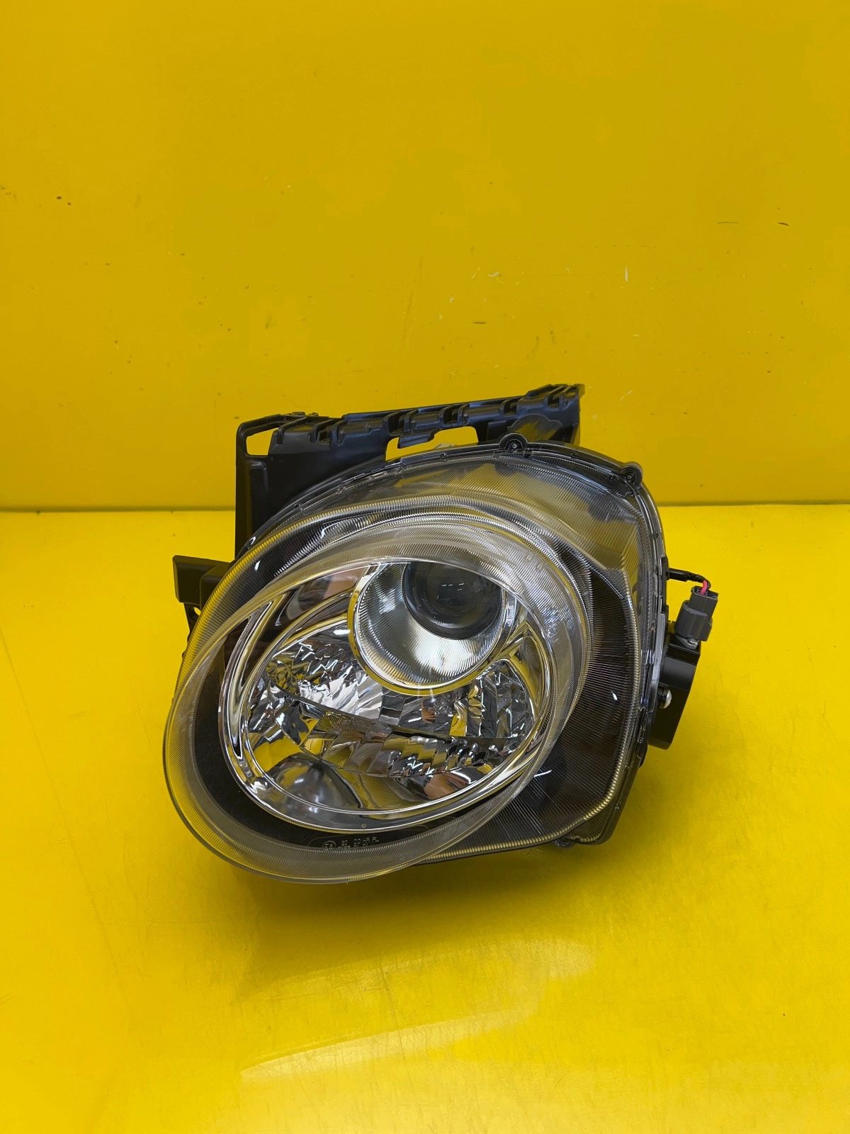Reflektor Lampa Lewa Przednia Nissan Juke Xenon Lift 14- Autolamps Reflektor Lampa Lewa Przednia Nissan Juke Xenon Lift 14-