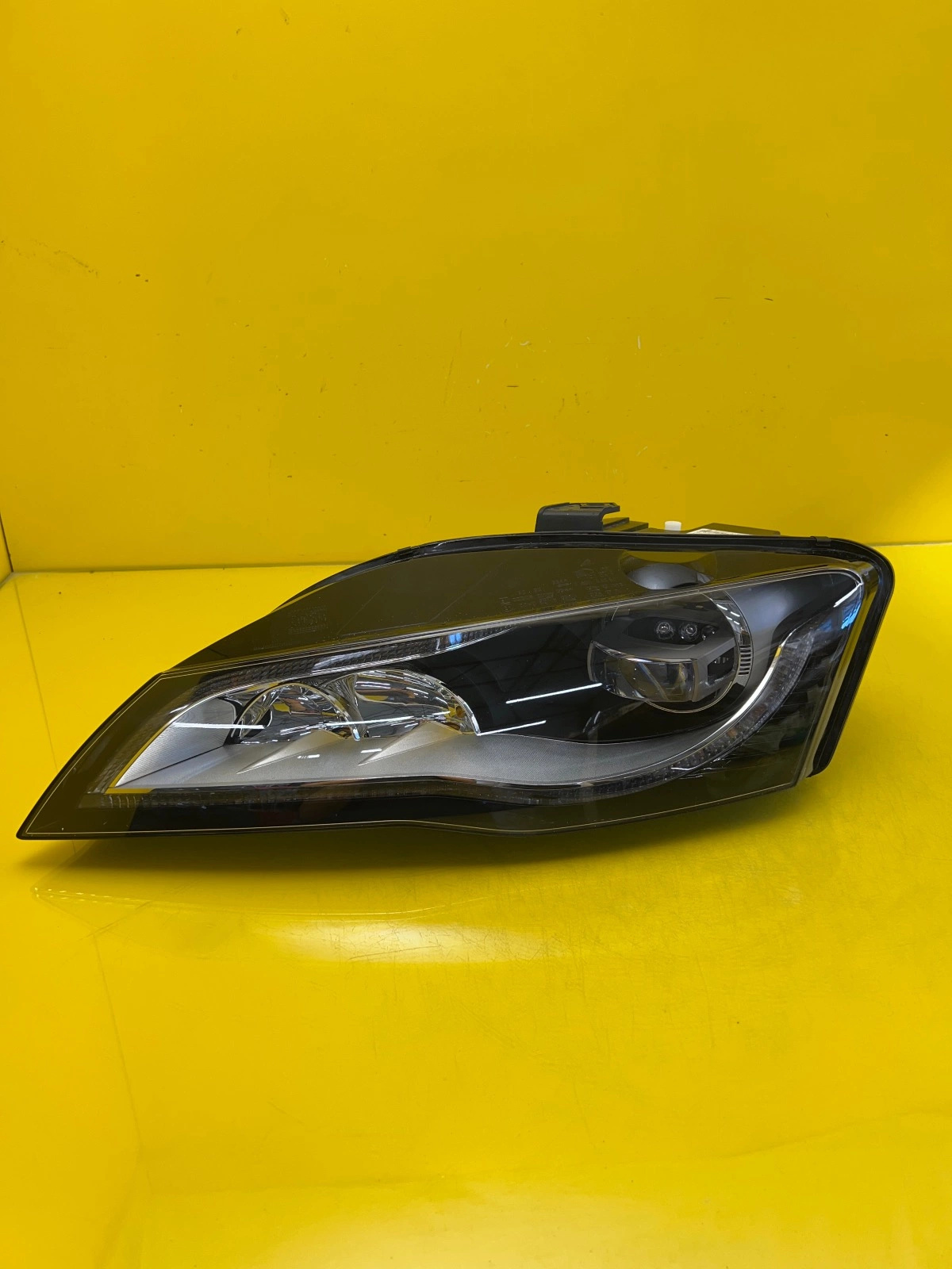 Reflektor Lampa Lewa Audi R8 420 Bi-Xenon+Led 07-12 420941029N Autolamps Reflektor Lampa Lewa Audi R8 420 Bi-Xenon+Led 07-12 420941029N