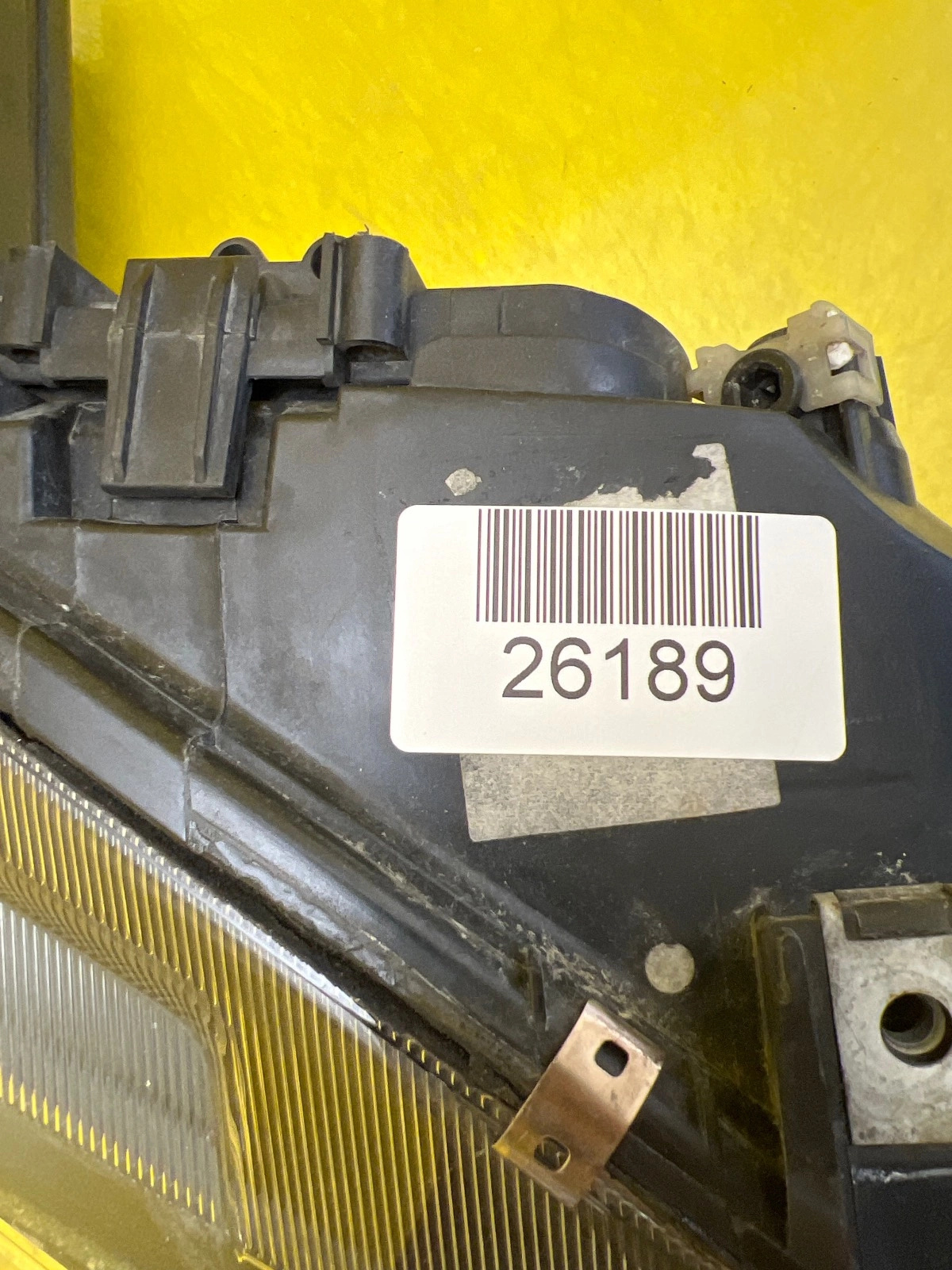 Reflektor Lampa Prawa Przednia Mazda 6 06-07 Lift Xenon Autolamps 2 Reflektor Lampa Prawa Przednia Mazda 6 06-07 Lift Xenon