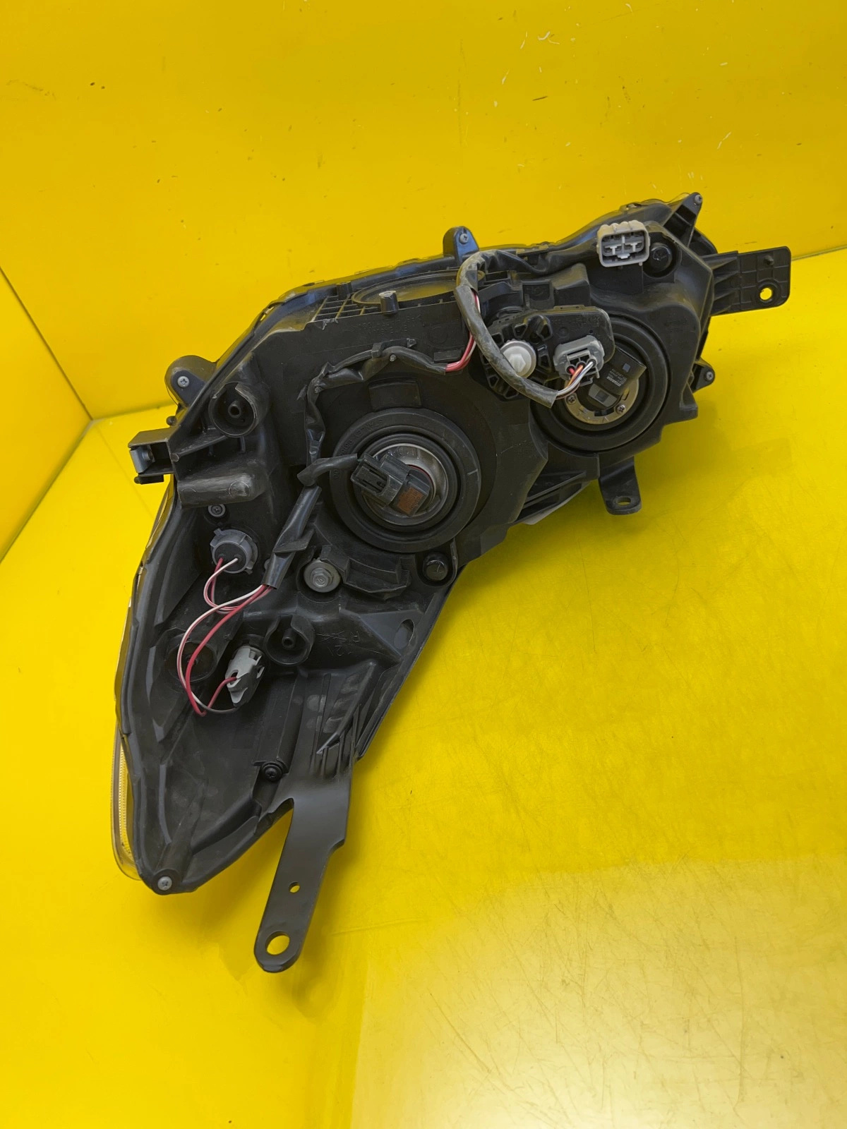 Reflektor Lampa Prawa Przednia Subaru Impreza XV 2011- Autolamps 5 Reflektor Lampa Prawa Przednia Subaru Impreza XV 2011-