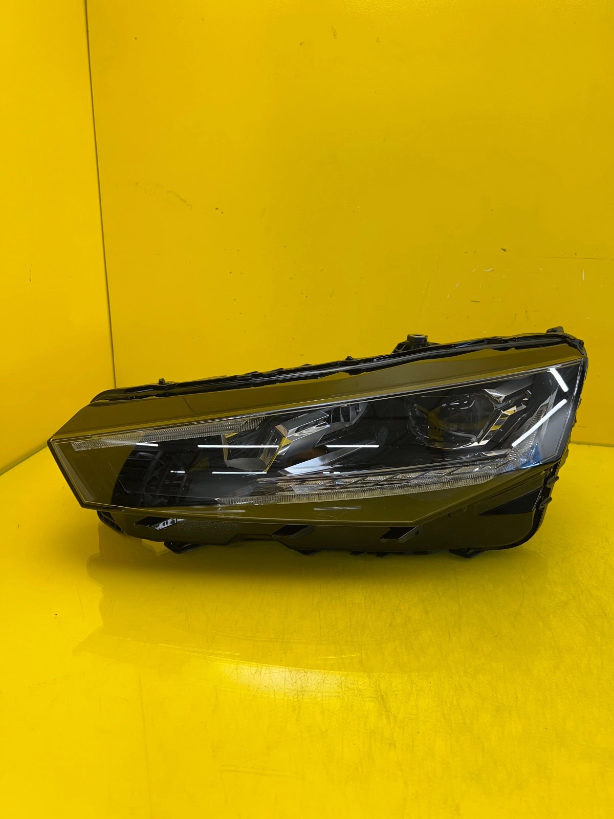 Reflektor Lampa Lewa Skoda Scala Lift Full Led 655941015A Autolamps Reflektor Lampa Lewa Skoda Scala Lift Full Led 655941015A