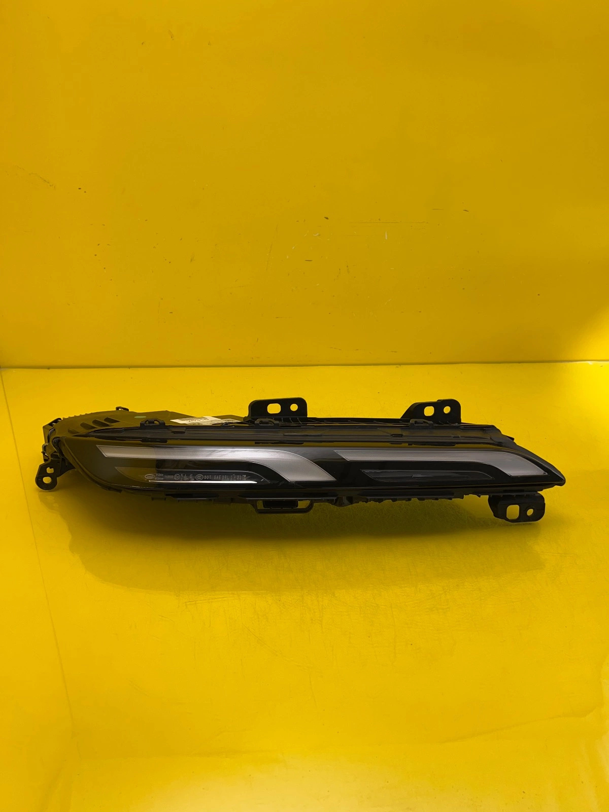 Reflektor Lampa Prawa Przednia BMW 7 G70 LED 9450080-13 Autolamps Reflektor Lampa Prawa Przednia BMW 7 G70 LED 9450080-13