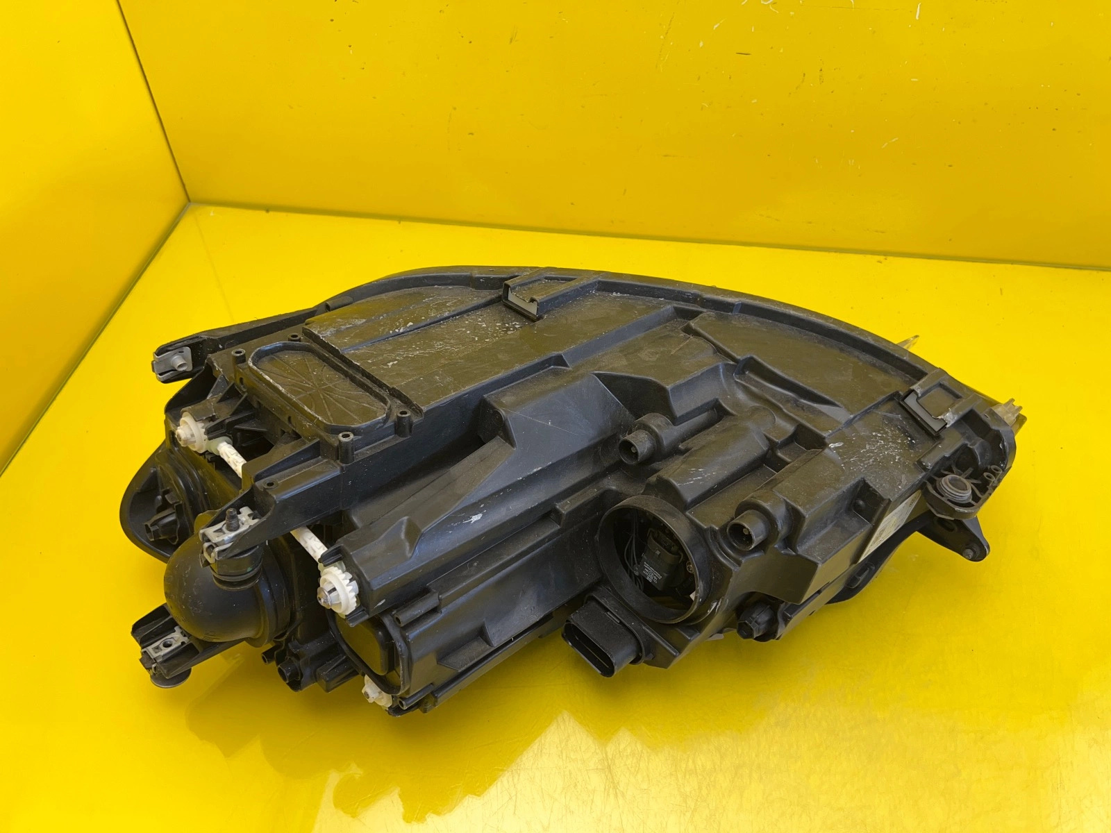 Reflektor Lampa Prawa VW Golf VII Lift 5G1941006D zwykła Autolamps 6 Reflektor Lampa Prawa VW Golf VII Lift 5G1941006D zwykła