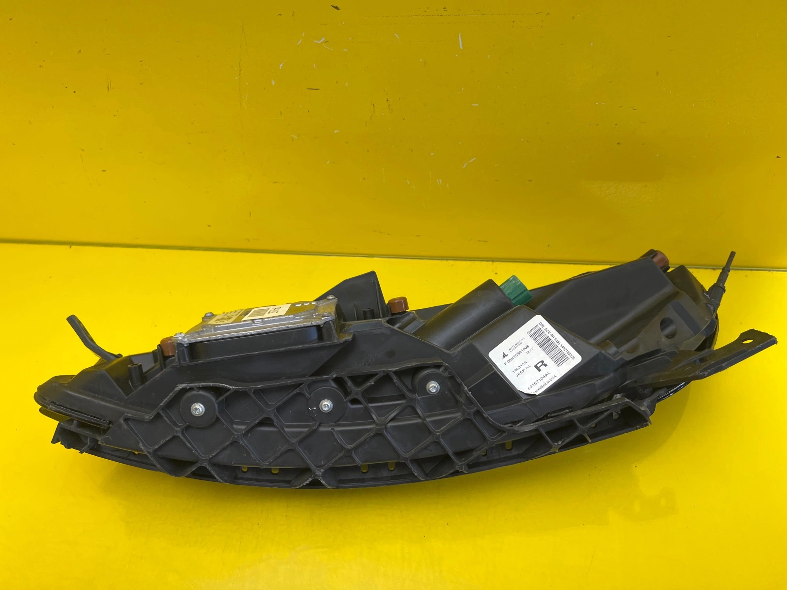 Reflektor Lampa Jeep Cherokee Prawa 68157104AL Kompletna Autolamps 4 Reflektor Lampa Jeep Cherokee Prawa 68157104AL Kompletna