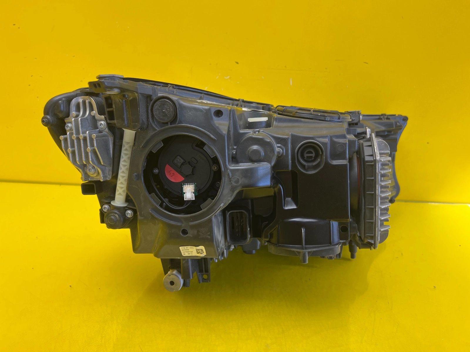 Reflektor Lampa Lewa 7 G11 G12 Adaptive Full Led 8499229-01 Autolamps 4 Reflektor Lampa Lewa 7 G11 G12 Adaptive Full Led 8499229-01