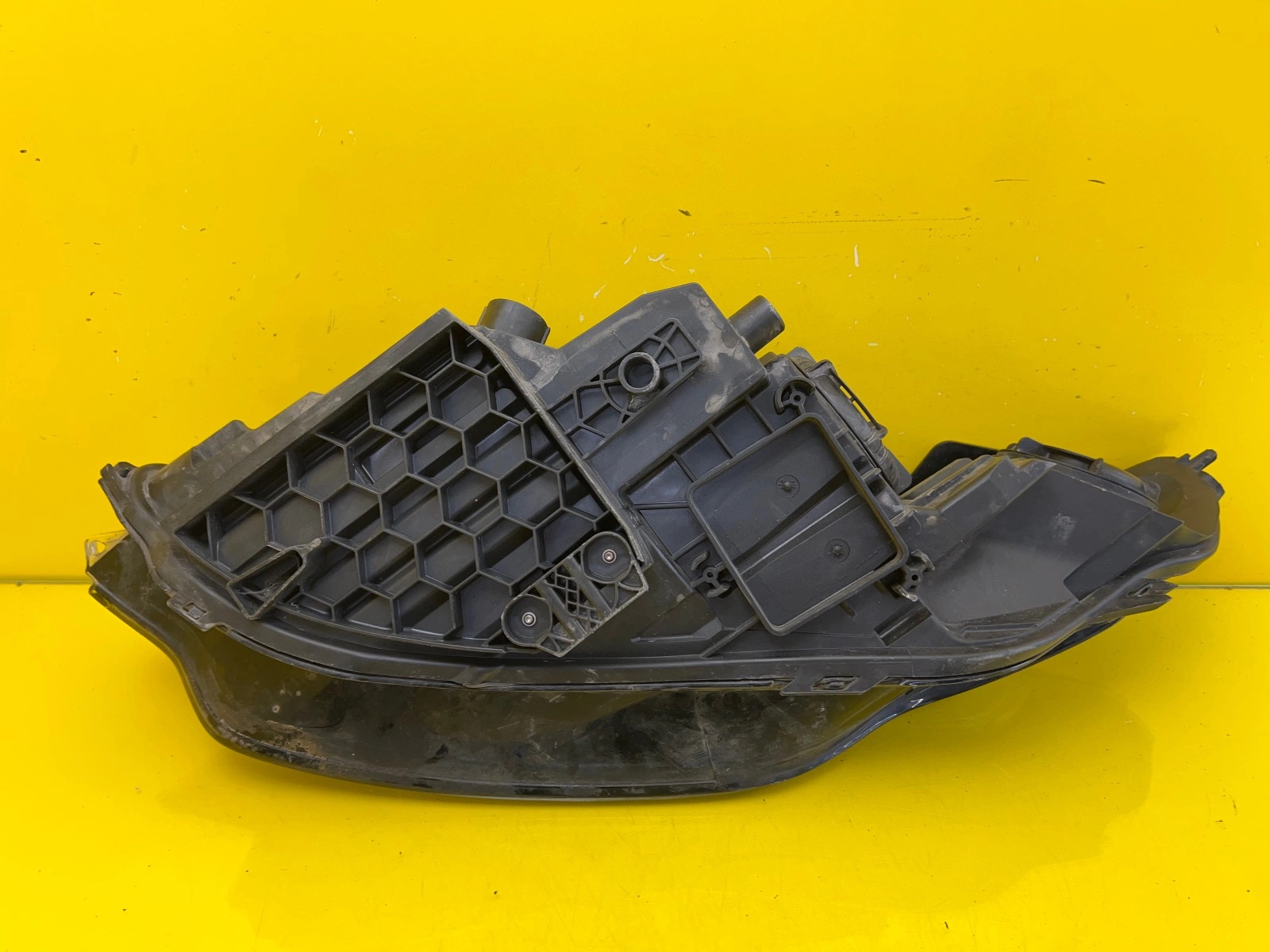 Reflektor Lampa Prawa Land Rover Discovery Sport L550 Zwykła FK72-13W029-BG Autolamps 6 Reflektor Lampa Prawa Land Rover Discovery Sport L550 Zwykła FK72-13W029-BG