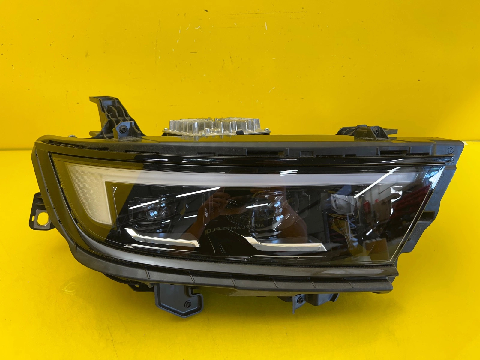 Reflektor Lampa Prawa Opel Astra 6 VI L 21- Full Led 9855316680 Autolamps Reflektor Lampa Prawa Opel Astra 6 VI L 21- Full Led 9855316680