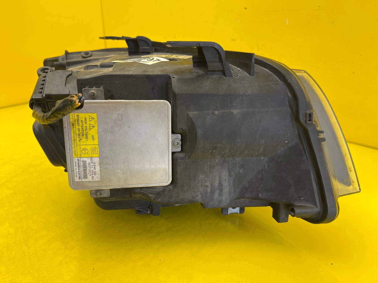 Reflektor Lampa Lewa BMW 3 E90 Xenon Nieskrętny 6942737.9 Autolamps 4 Reflektor Lampa Lewa BMW 3 E90 Xenon Nieskrętny 6942737.9