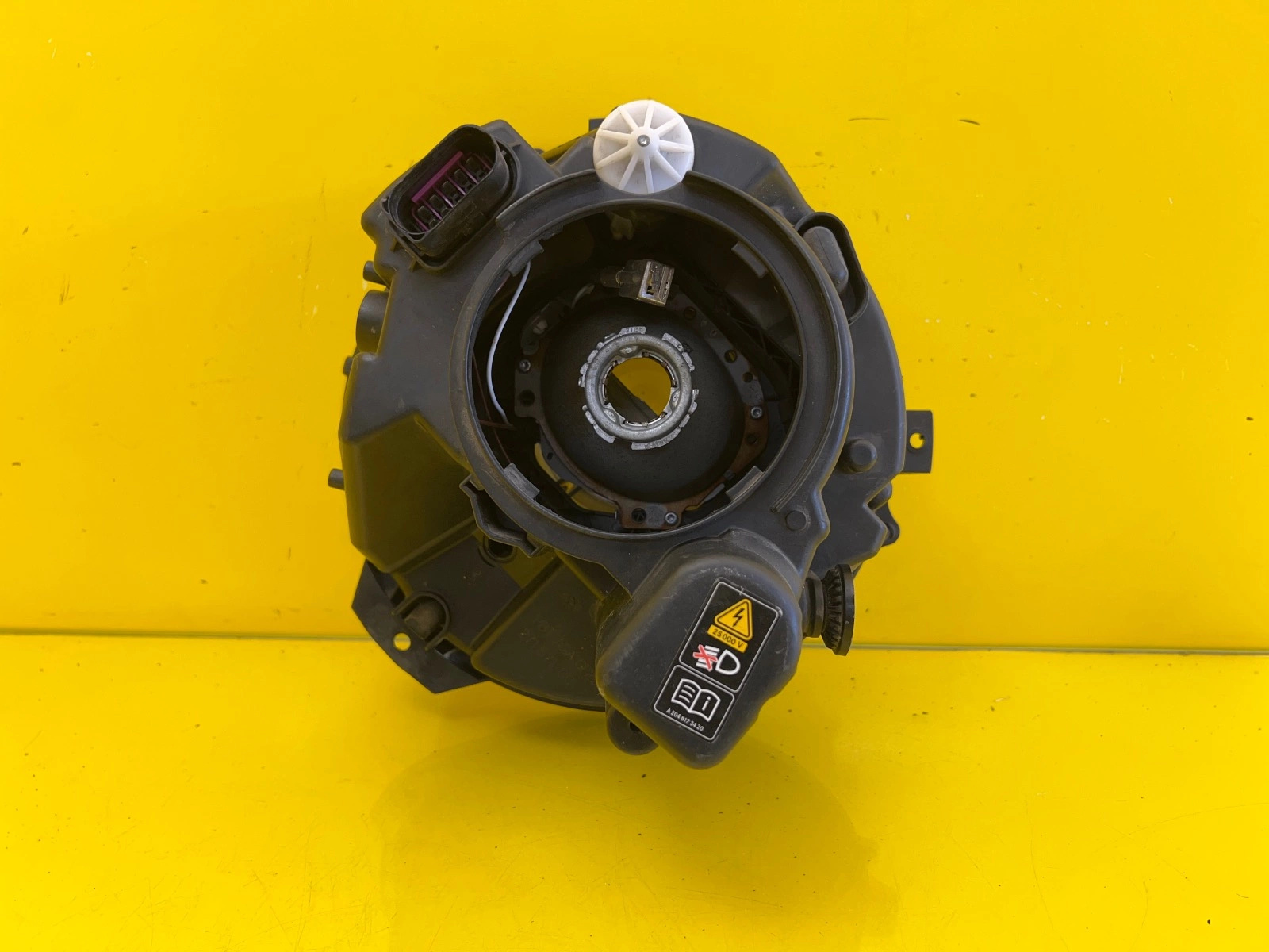 Reflektor Lampa Przednia Mercedes G-Klasa 463 W463 Lift Bi-Xenon Autolamps 4 Reflektor Lampa Przednia Mercedes G-Klasa 463 W463 Lift Bi-Xenon