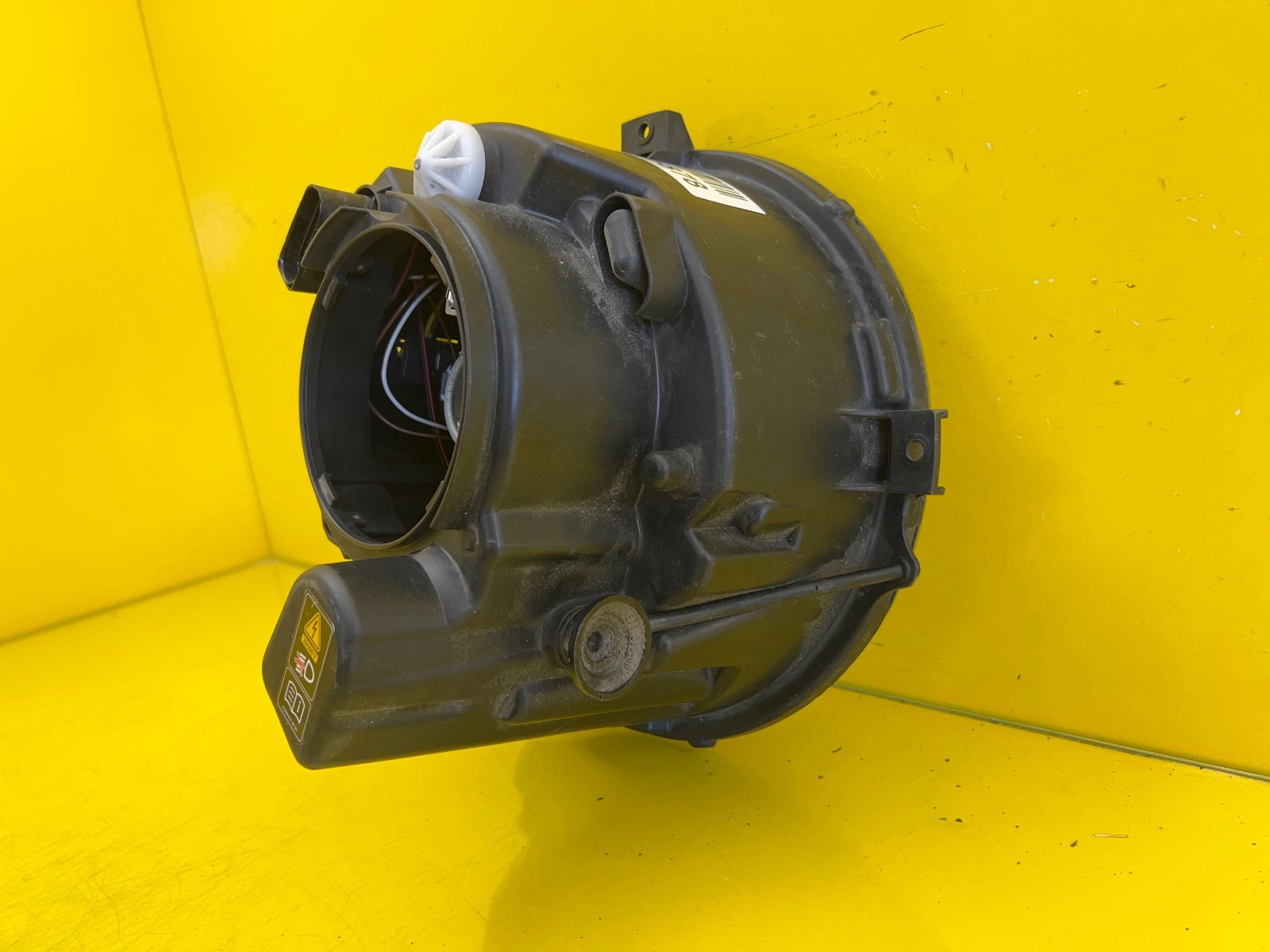 Reflektor Lampa Przednia Mercedes G-Klasa 463 W463 Lift Bi-Xenon Autolamps 5 Reflektor Lampa Przednia Mercedes G-Klasa 463 W463 Lift Bi-Xenon