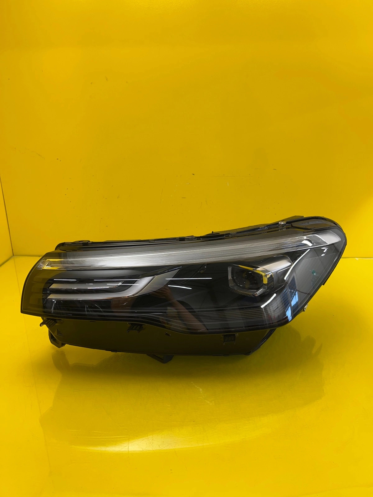Reflektor Lampa Lewa Przednia VW Tiguan III 3 571 Full Led 2024- 571941005B Autolamps Reflektor Lampa Lewa Przednia VW Tiguan III 3 571 Full Led 2024- 571941005B
