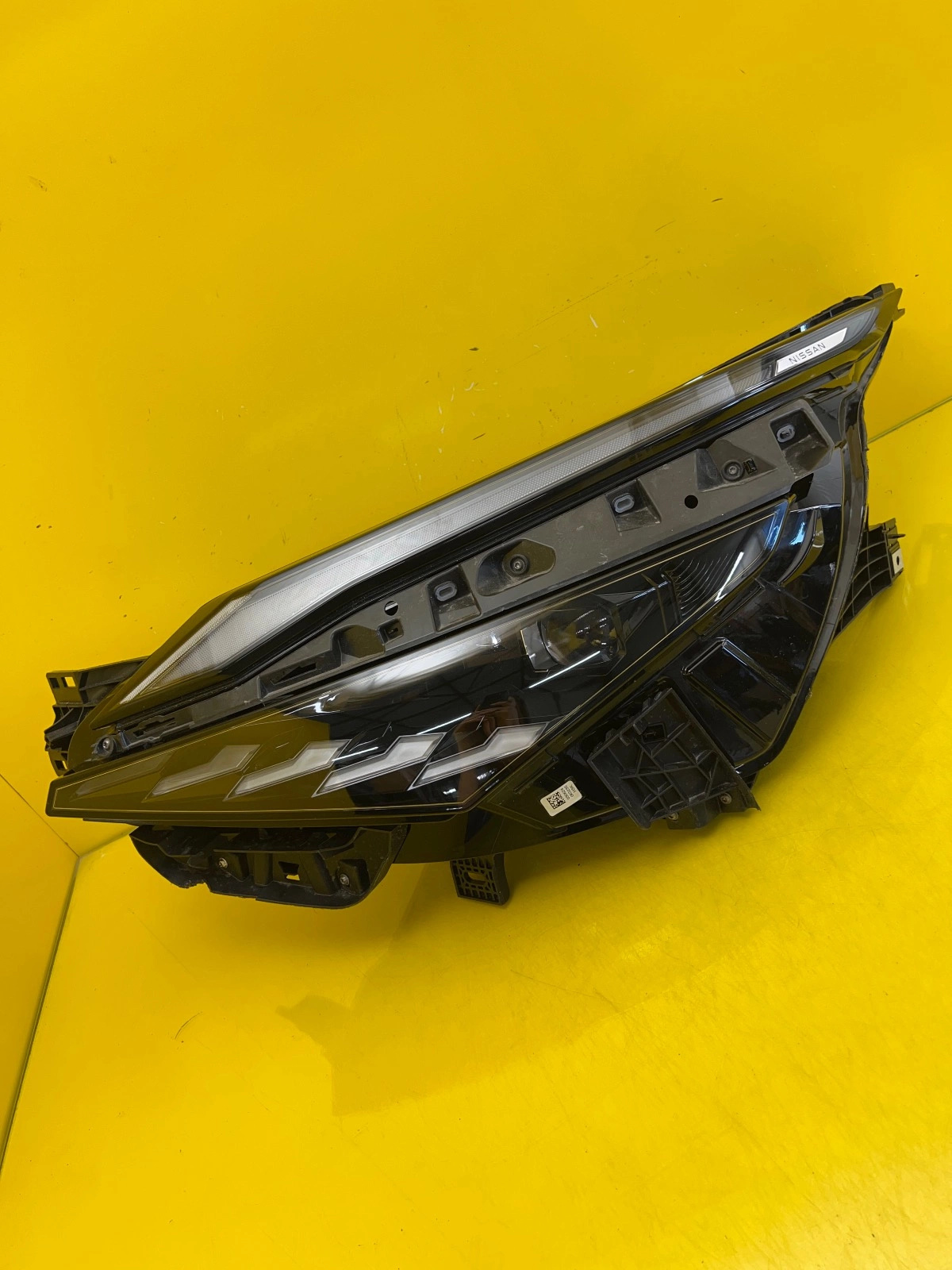 Reflektor Lampa Lewa Przednia Nissan Qashqai III J12 Lift Full Led 26060HN20A Autolamps Reflektor Lampa Lewa Przednia Nissan Qashqai III J12 Lift Full Led 26060HN20A