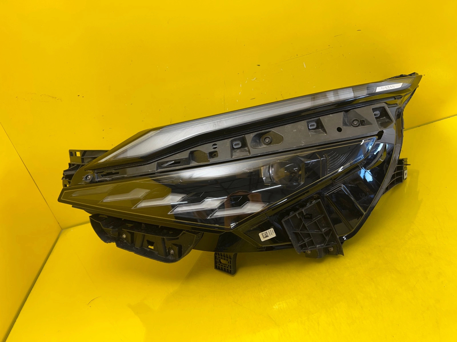 Reflektor Lampa Lewa Przednia Nissan Qashqai III J12 Lift Full Led 26060HN20A Autolamps 2 Reflektor Lampa Lewa Przednia Nissan Qashqai III J12 Lift Full Led 26060HN20A