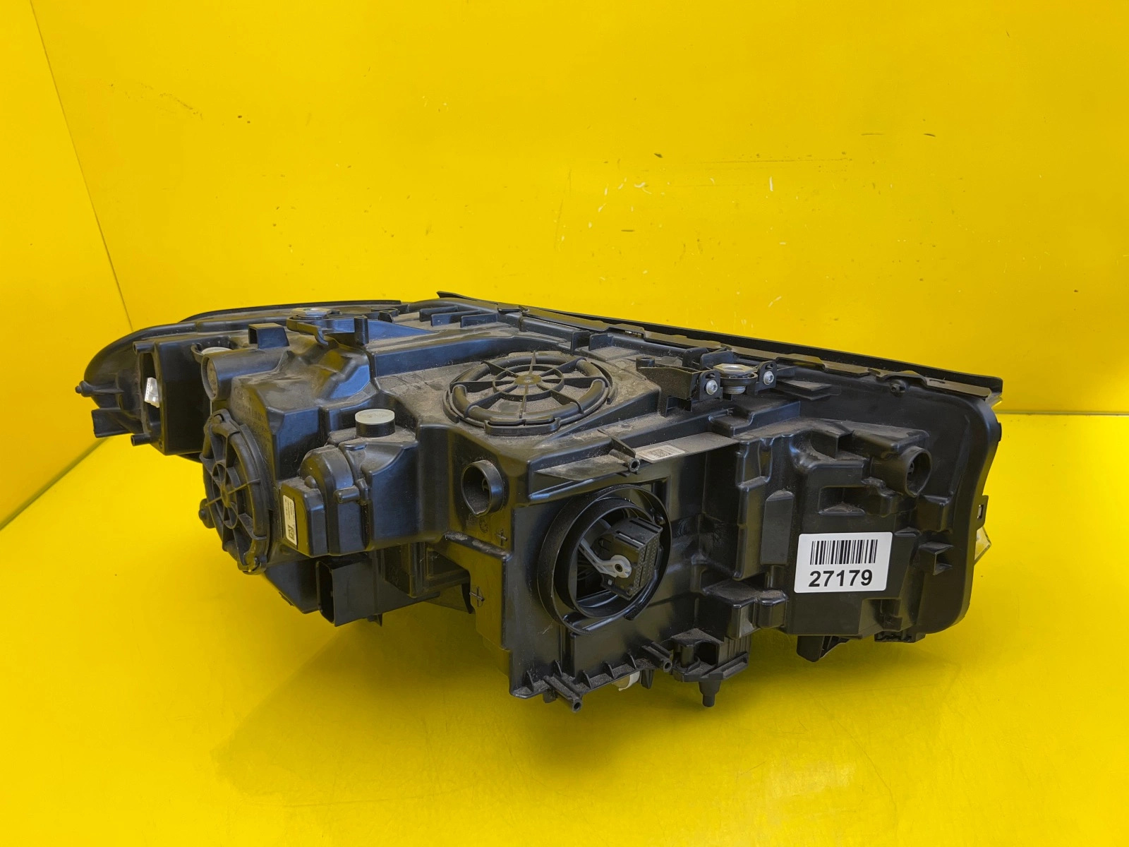 Reflektor Lampa Lewa BMW 5 G30 G31 Adaptive Led 8499121-01 Autolamps 3 Reflektor Lampa Lewa BMW 5 G30 G31 Adaptive Led 8499121-01