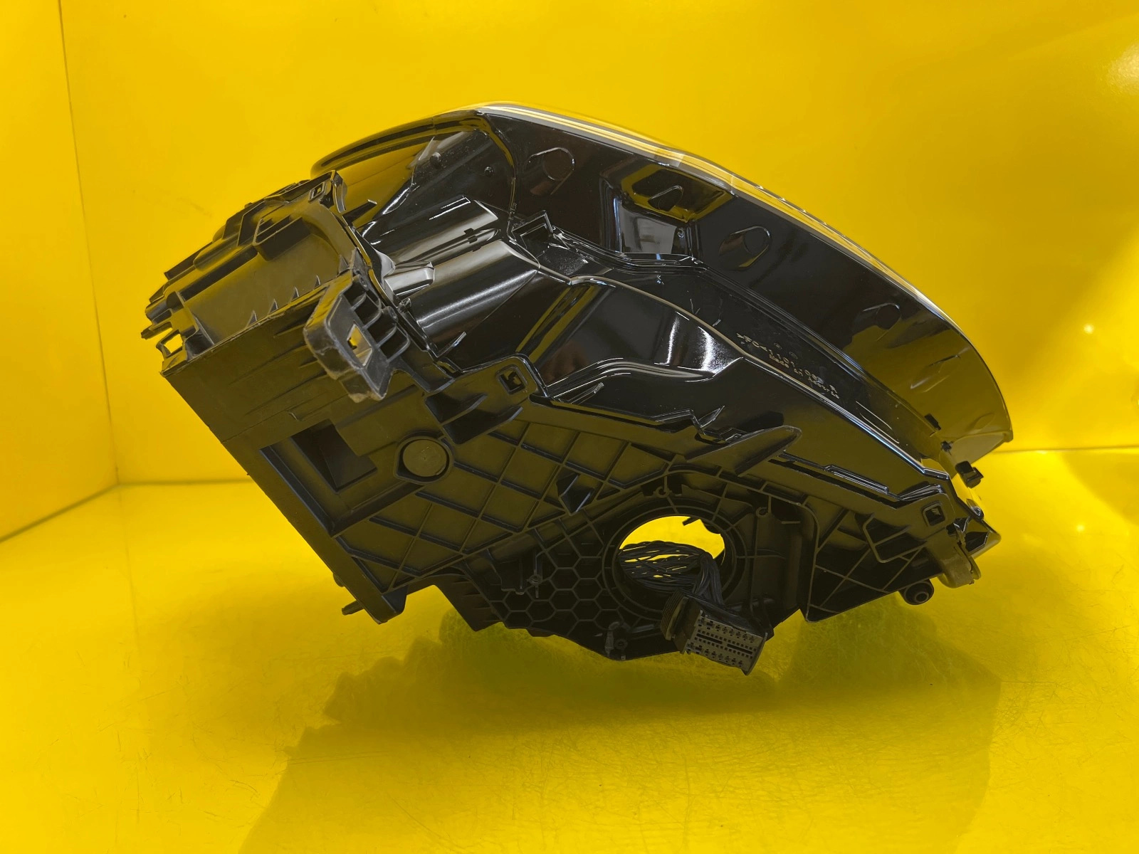 Reflektor Lampa Prawa Audi Q3 Full Led Matrix 83A941036 Autolamps 6 Reflektor Lampa Prawa Audi Q3 Full Led Matrix 83A941036