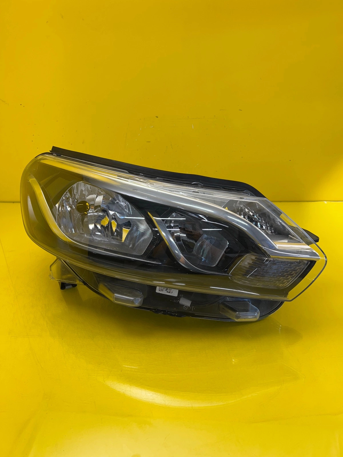 Reflektor Lampa Prawa Przednia Toyota Proace II 2 16- Zwykła Autolamps Reflektor Lampa Prawa Przednia Toyota Proace II 2 16- Zwykła