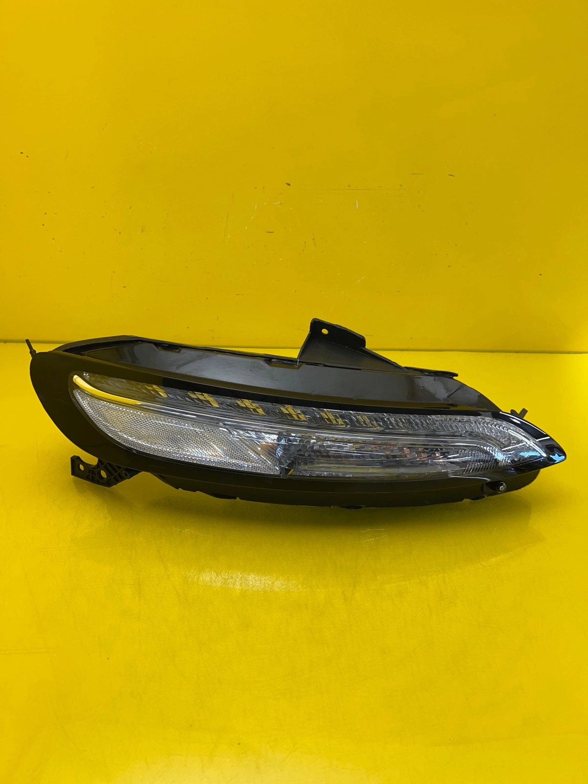 Reflektor Lampa Prawa Jeep Cherokee 13-17 68157104AR Kompletna Autolamps Reflektor Lampa Prawa Jeep Cherokee 13-17 68157104AR Kompletna