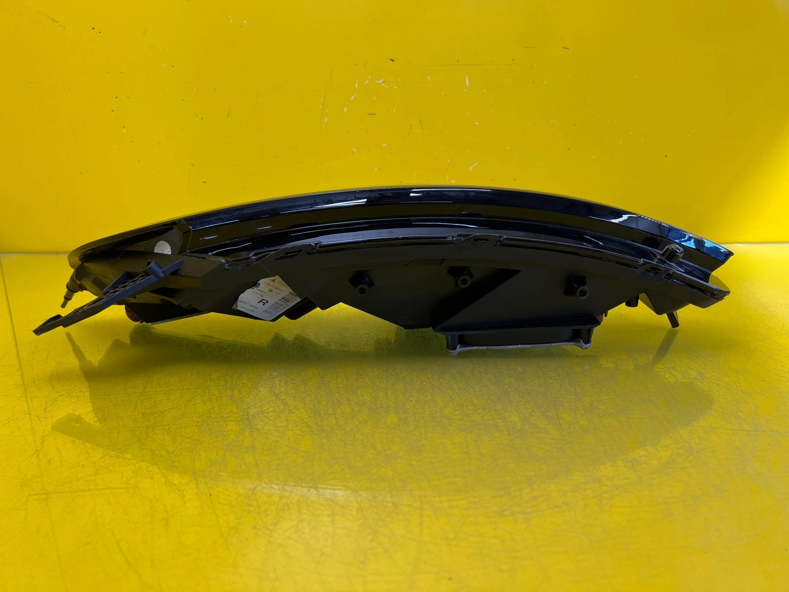 Reflektor Lampa Prawa Jeep Cherokee 13-17 68157104AR Kompletna Autolamps 4 Reflektor Lampa Prawa Jeep Cherokee 13-17 68157104AR Kompletna