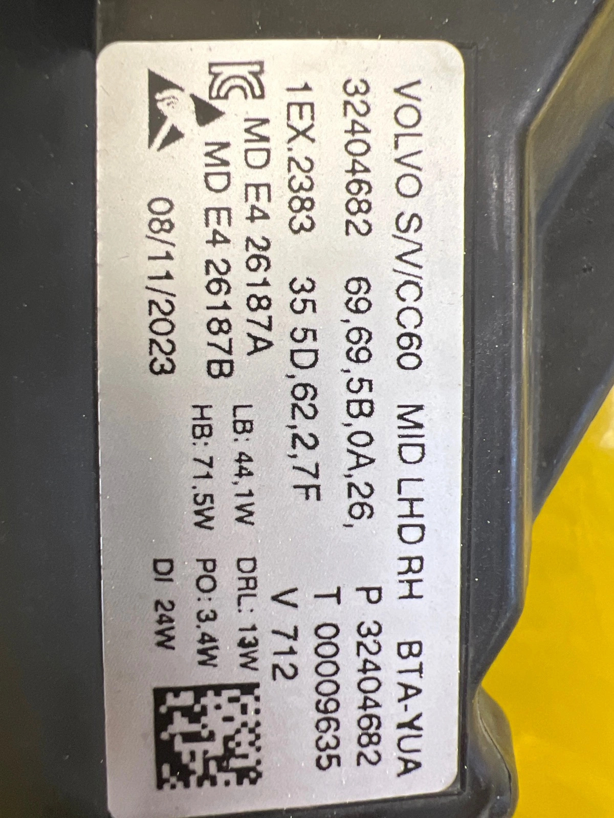 Reflektor Lampa Prawa Volvo S60 V60 Mid Led 32404682 Autolamps 2 Reflektor Lampa Prawa Volvo S60 V60 Mid Led 32404682