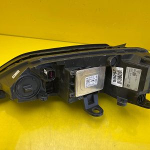 Reflektor Lampa Prawa Przednia Porsche Macan 95C 2024 95C941010G PDLS+ LED