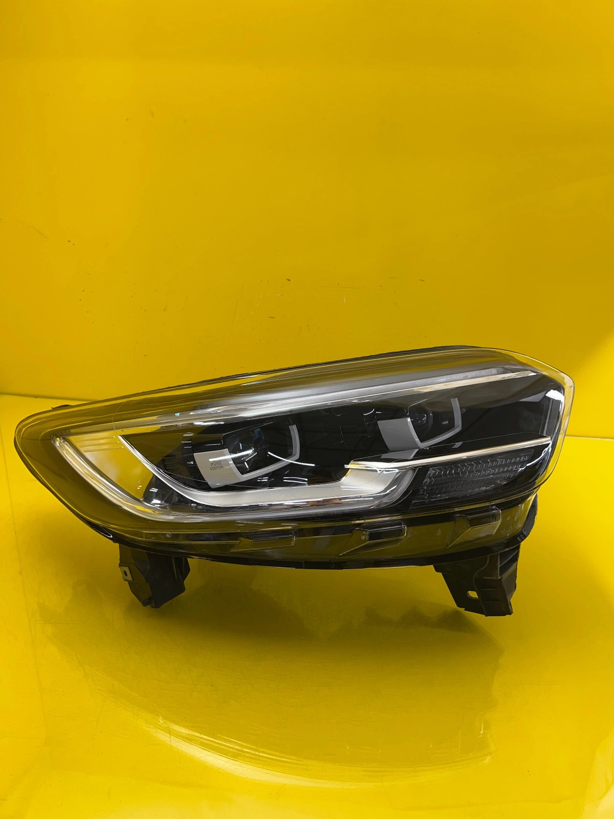 Reflektor Lampa Prawa Renault Kadjar Full Led 260101637R Autolamps Reflektor Lampa Prawa Renault Kadjar Full Led 260101637R