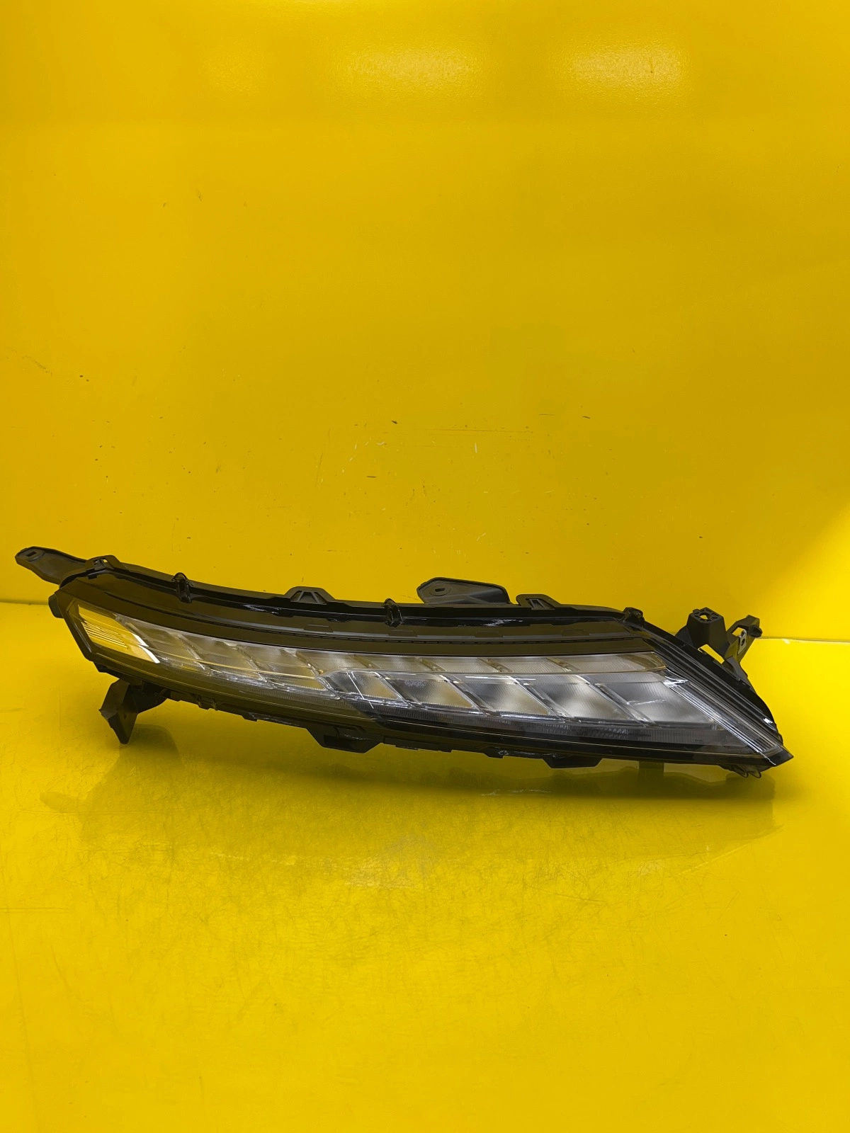 Reflektor Lampa Prawa Mitsubishi Eclipse Cross Lift Led 21- 92206010 Autolamps Reflektor Lampa Prawa Mitsubishi Eclipse Cross Lift Led 21- 92206010