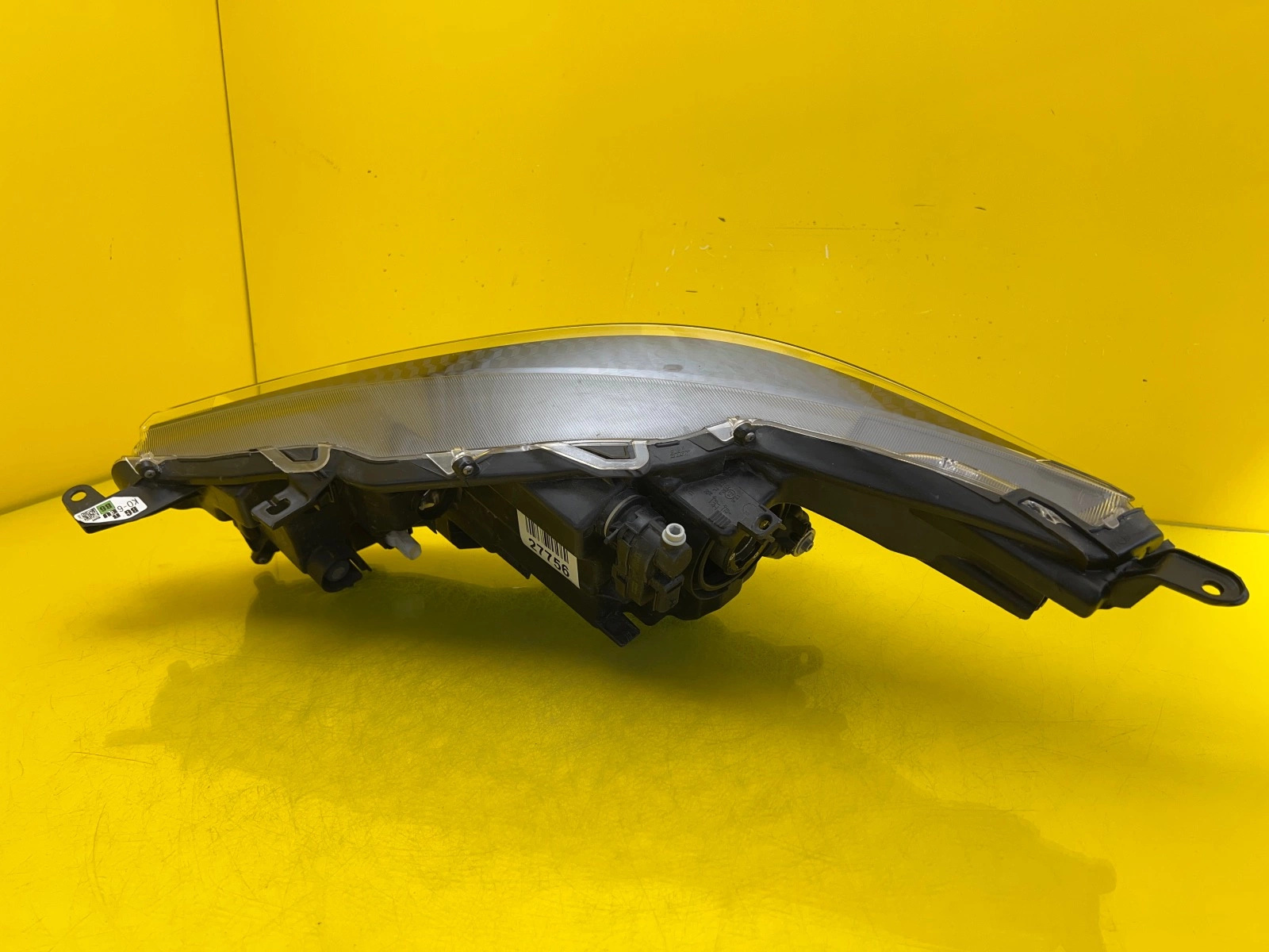 Reflektor Lampa Prawa Toyota Yaris IV 4 Zwykła H7 19-23 K0-6 Autolamps 4 Reflektor Lampa Prawa Toyota Yaris IV 4 Zwykła H7 19-23 K0-6