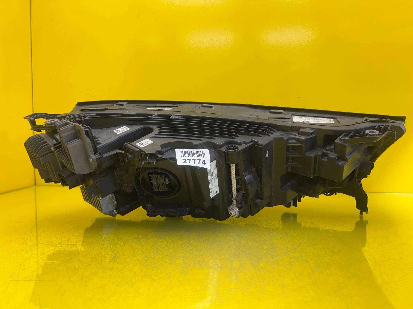 Reflektor Lampa Lewa BMW IX M60 Full Led Laser 5A3CEA1-05 Autolamps 4 Reflektor Lampa Lewa BMW IX M60 Full Led Laser 5A3CEA1-05