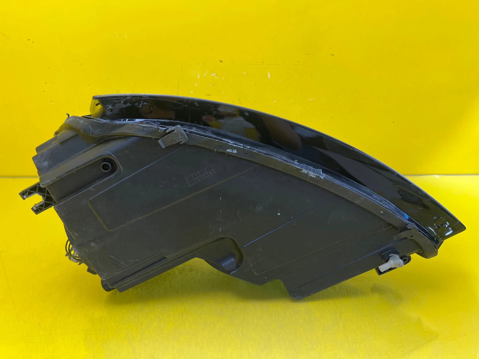 Reflektor Lampa Prawa Przednia Audi A3 8P 8P0941004BB 03-08 Zwykła Autolamps 4 Reflektor Lampa Prawa Przednia Audi A3 8P 8P0941004BB 03-08 Zwykła