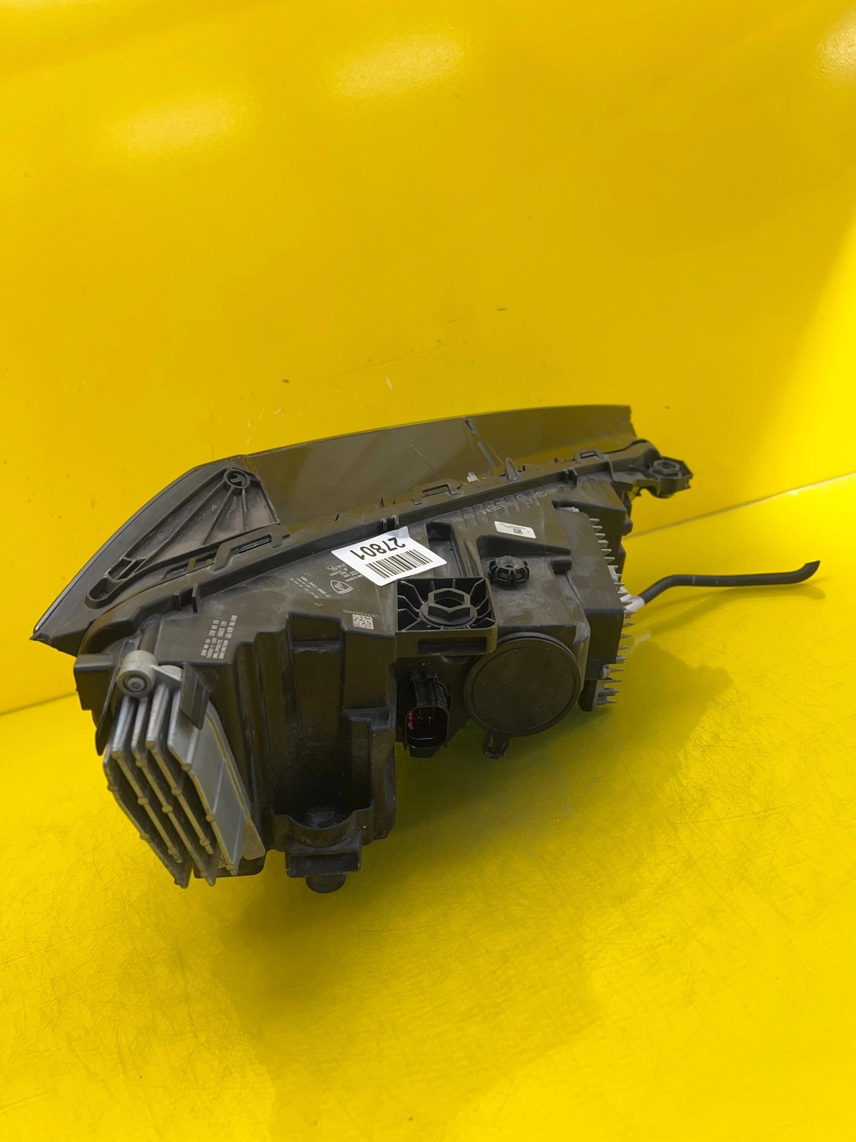 Reflektor Lampa Lewa Lamborghini Urus Full Led Matrix 4ML941035C Autolamps 4 Reflektor Lampa Lewa Lamborghini Urus Full Led Matrix 4ML941035C