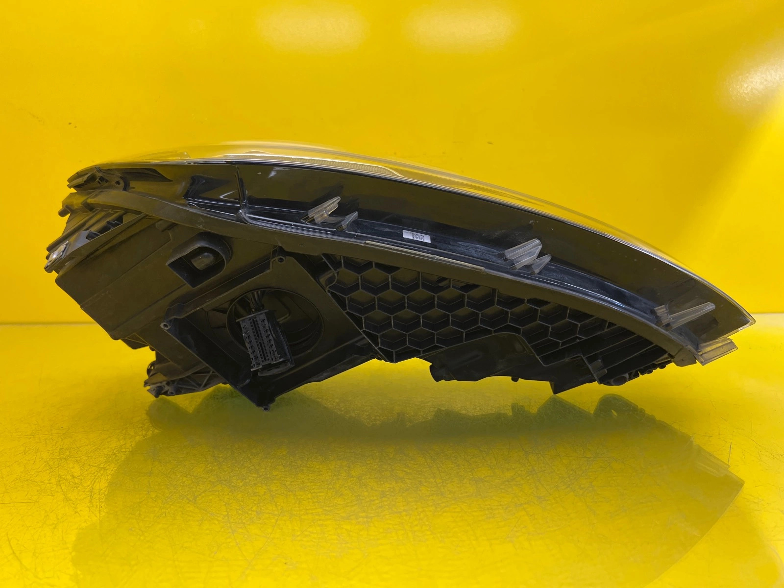 Reflektor Lampa Prawa VW Golf VII Lift Full Led 5G1941036 Autolamps 6 Reflektor Lampa Prawa VW Golf VII Lift Full Led 5G1941036