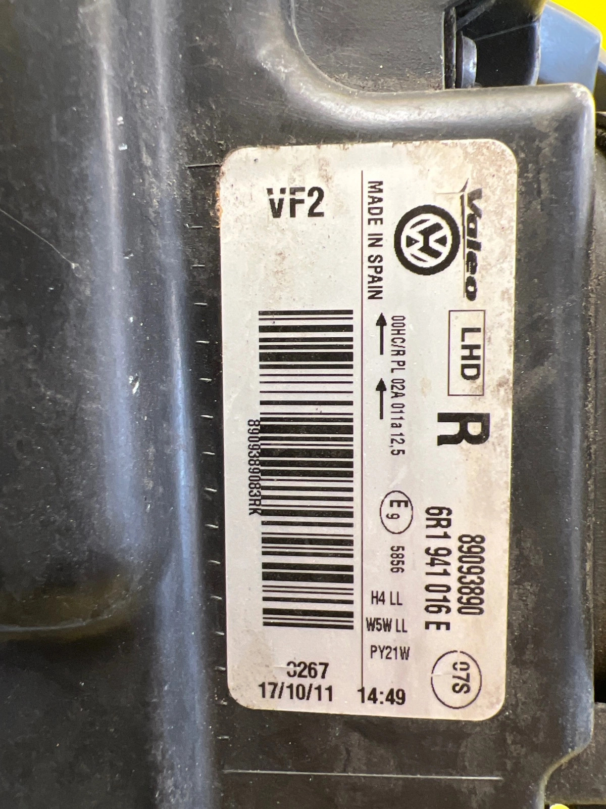 Reflektor Lampa Prawa Przednia VW Polo V 6R0 6R1941016E Autolamps 2 Reflektor Lampa Prawa Przednia VW Polo V 6R0 6R1941016E