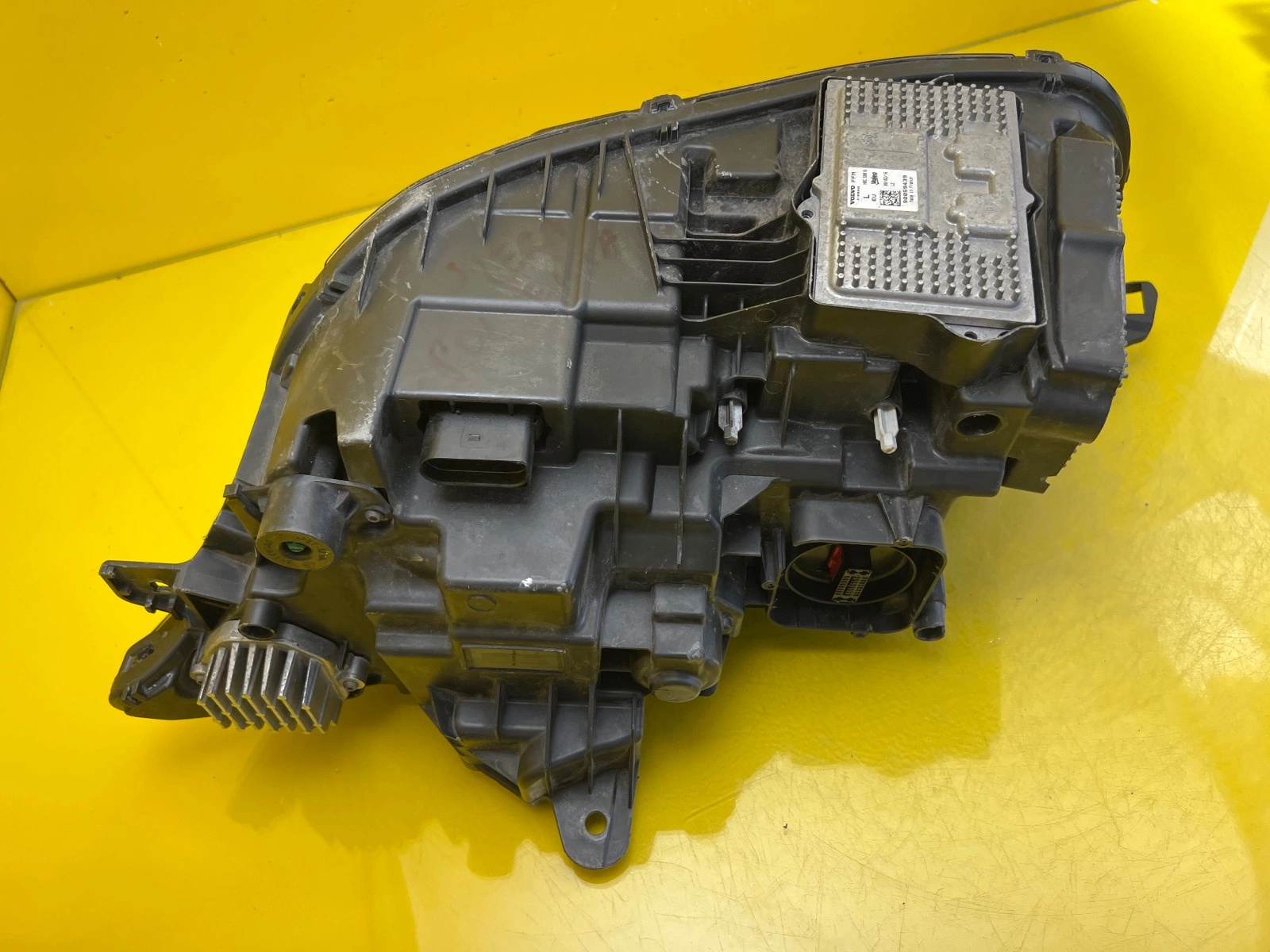 Reflektor Lampa Prawa Volvo XC90 II Full Led 2015-2020 31468582 Autolamps 8 Reflektor Lampa Prawa Volvo XC90 II Full Led 2015-2020 31468582