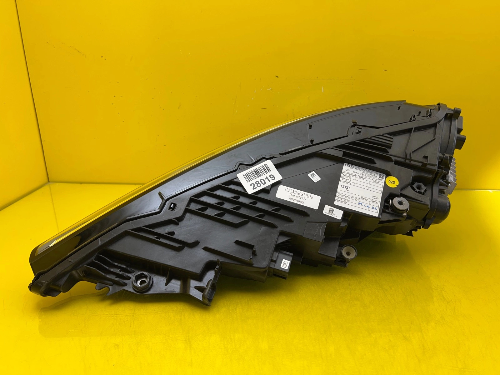 Reflektor Lampa Prawa Audi Q8 Lift Full Led Matrix 4M8941040 Autolamps 4 Reflektor Lampa Prawa Audi Q8 Lift Full Led Matrix 4M8941040