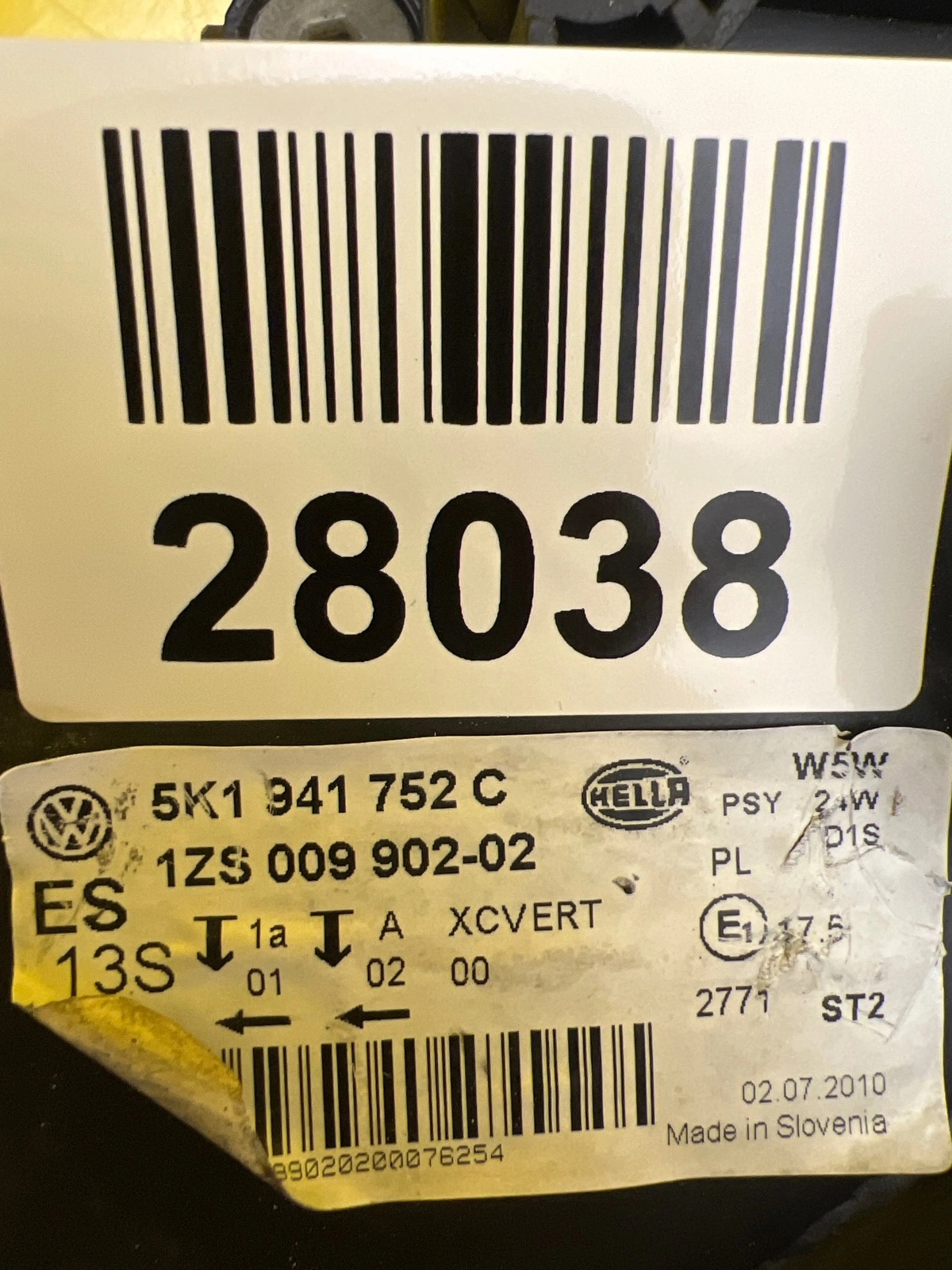 Reflektor Lampa Prawa VW Golf VI 6 R32 R Xenon Led 5K 5K1941752C Autolamps 2 Reflektor Lampa Prawa VW Golf VI 6 R32 R Xenon Led 5K 5K1941752C