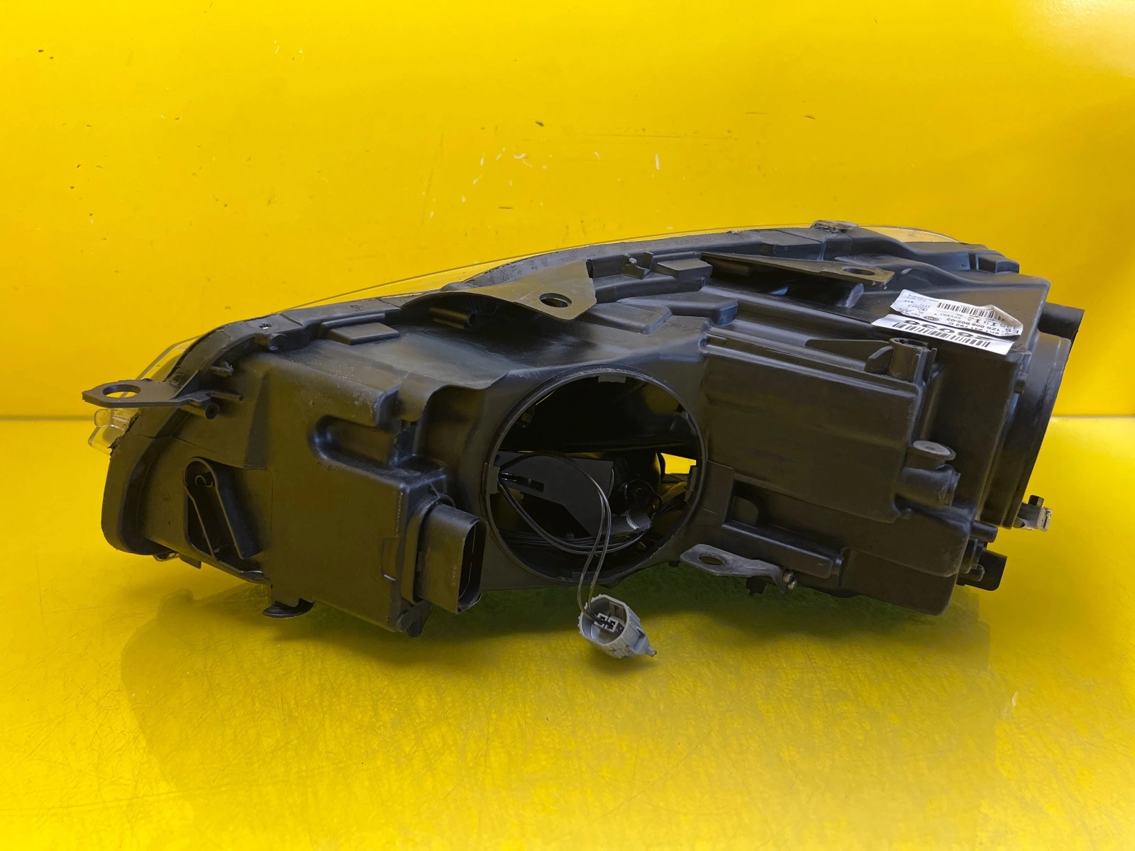 Reflektor Lampa Prawa VW Golf VI 6 R32 R Xenon Led 5K 5K1941752C Autolamps 3 Reflektor Lampa Prawa VW Golf VI 6 R32 R Xenon Led 5K 5K1941752C