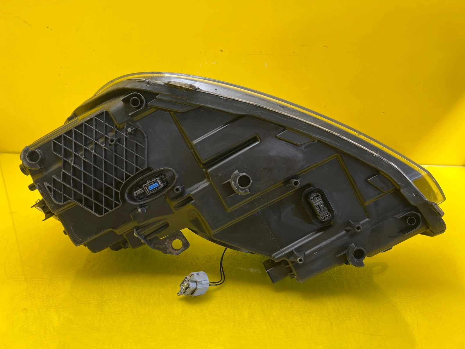 Reflektor Lampa Prawa VW Golf VI 6 R32 R Xenon Led 5K 5K1941752C Autolamps 5 Reflektor Lampa Prawa VW Golf VI 6 R32 R Xenon Led 5K 5K1941752C