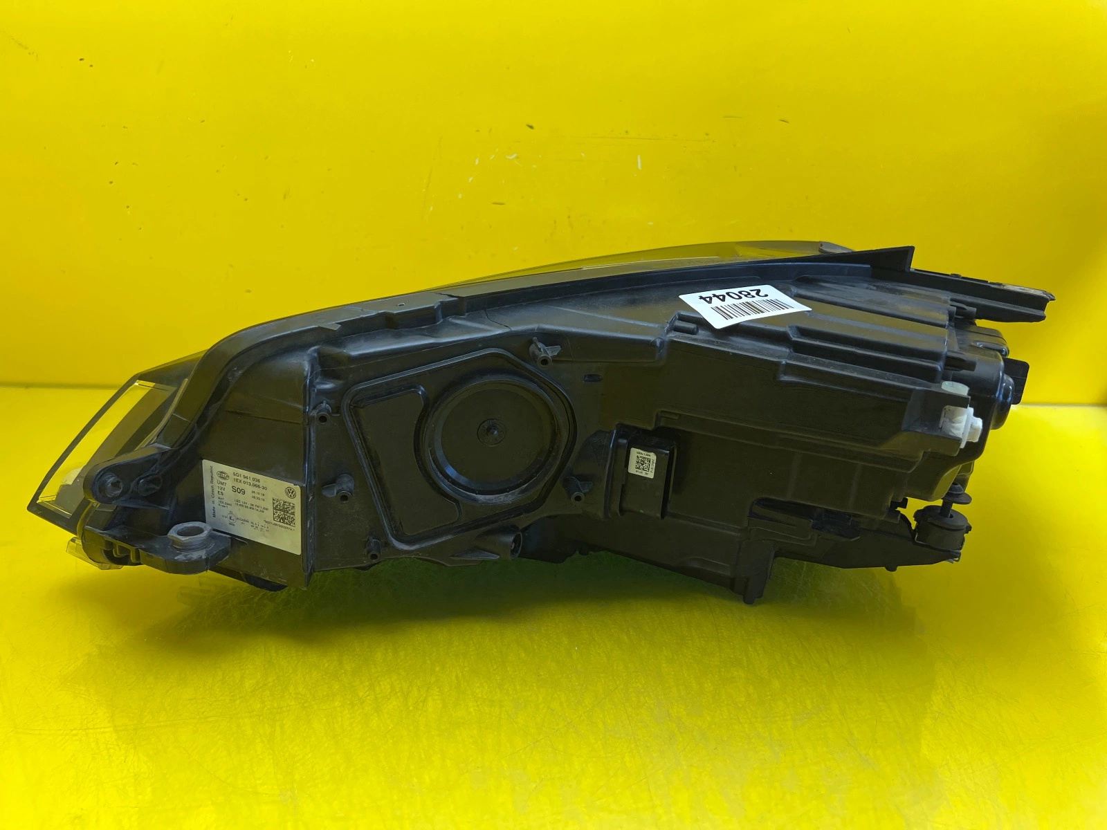 Reflektor Lampa Prawa VW Golf VII Lift Full Led 5G1941036 Autolamps 4 Reflektor Lampa Prawa VW Golf VII Lift Full Led 5G1941036