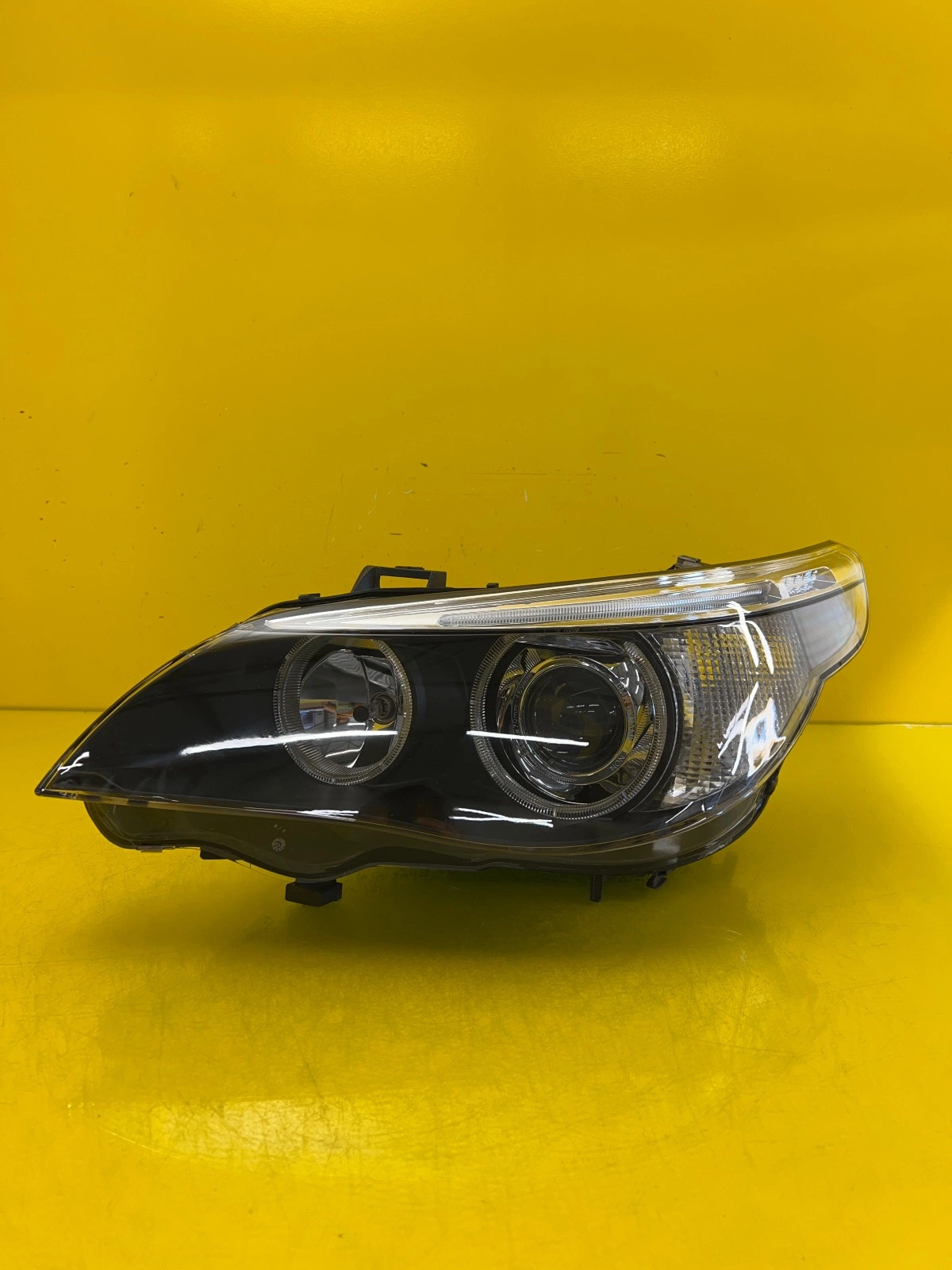 Reflektor Lampa Lewa BMW 5 E60 E61 03-06 Xenon Skrętna D2S Autolamps Reflektor Lampa Lewa BMW 5 E60 E61 03-06 Xenon Skrętna D2S